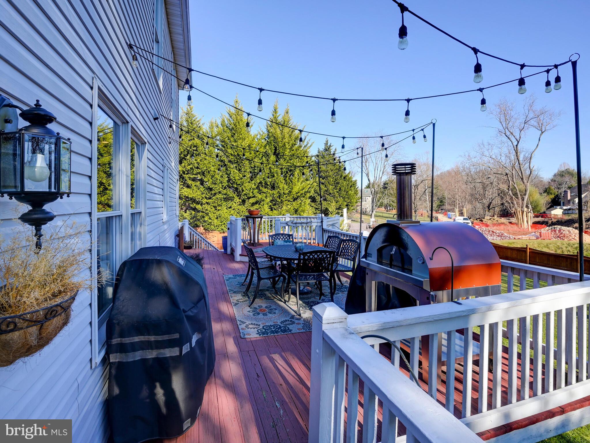 MOUNT HEBRON - Residential