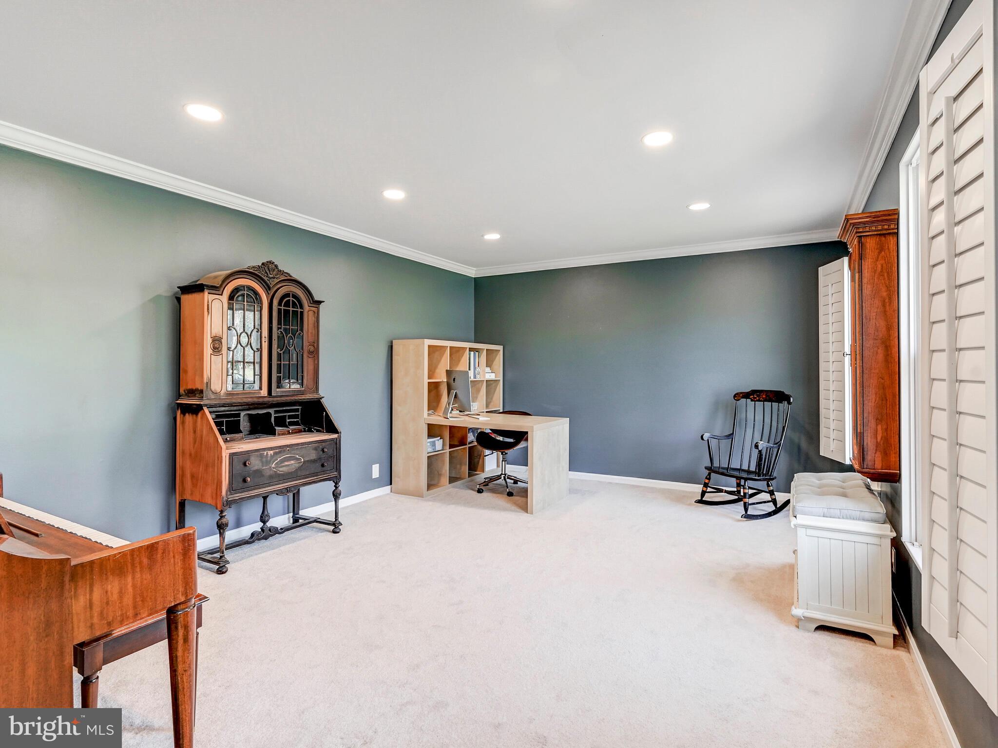 MOUNT HEBRON - Residential