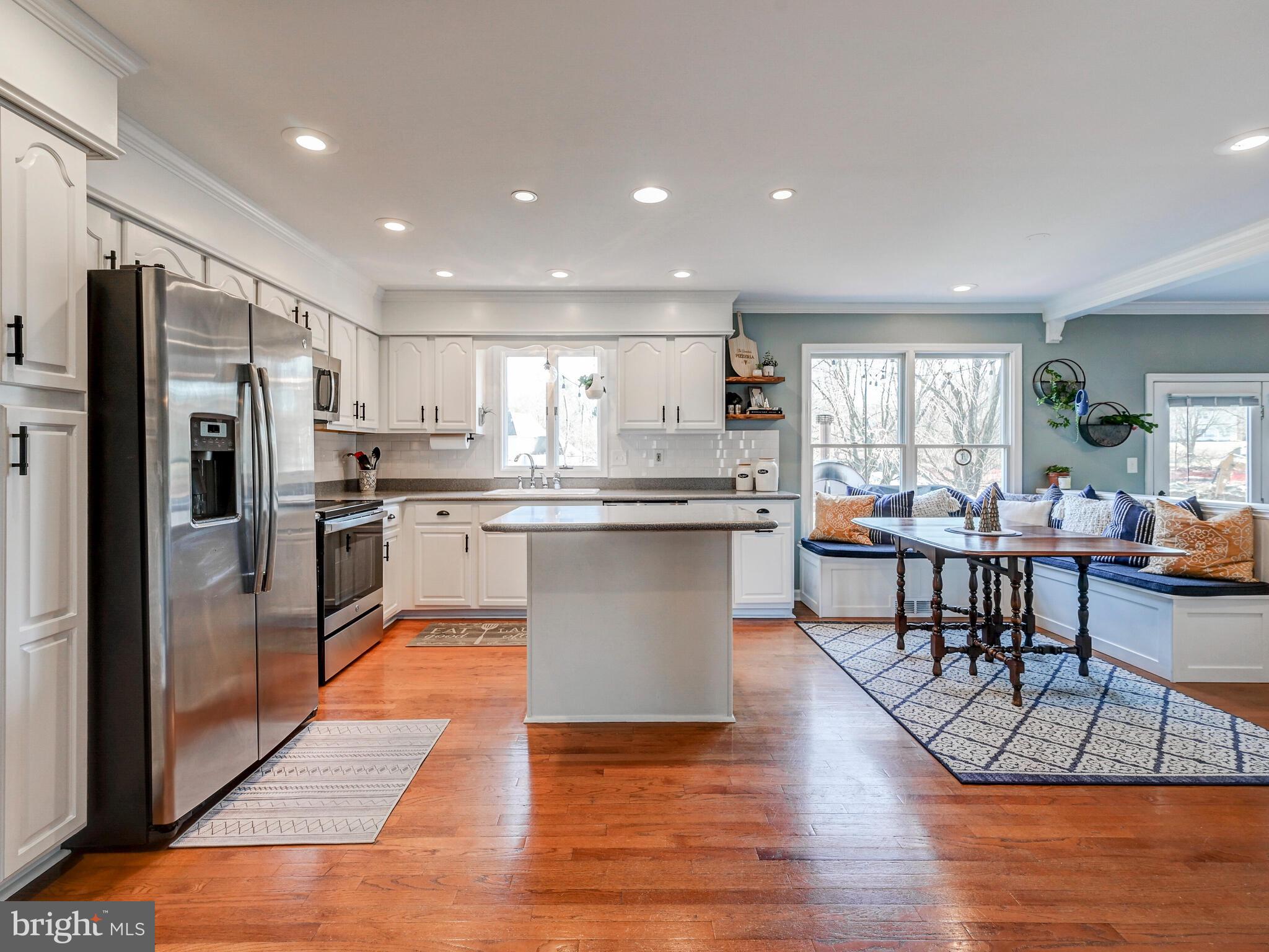 MOUNT HEBRON - Residential