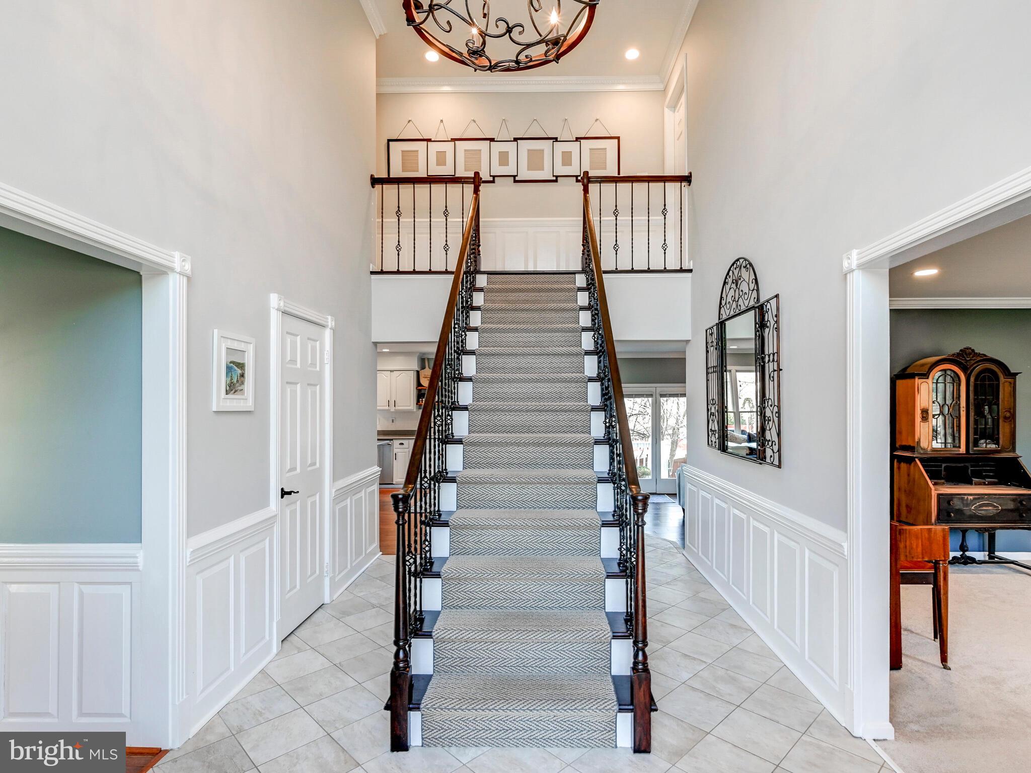 MOUNT HEBRON - Residential