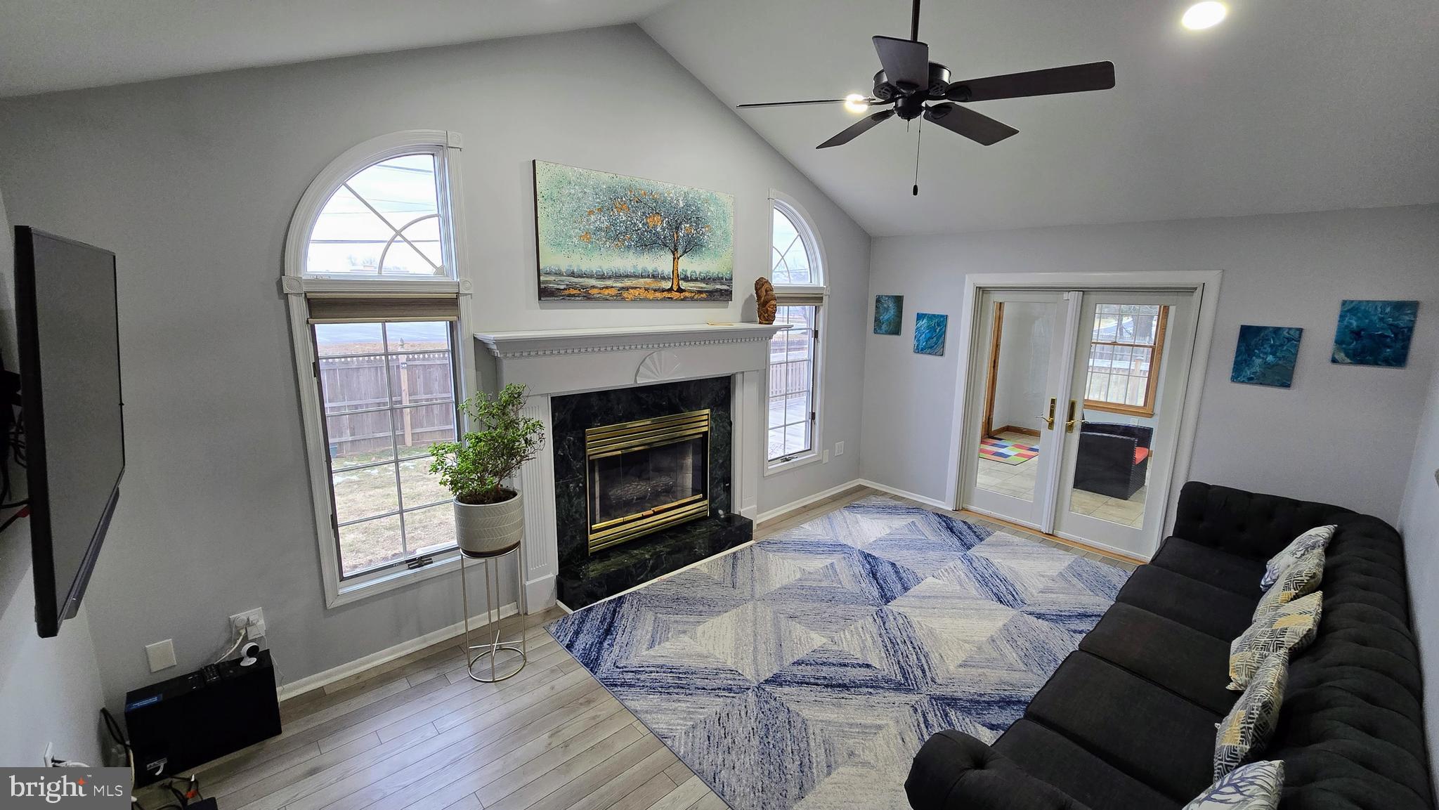 MONTGOMERY COURT - Residential Lease