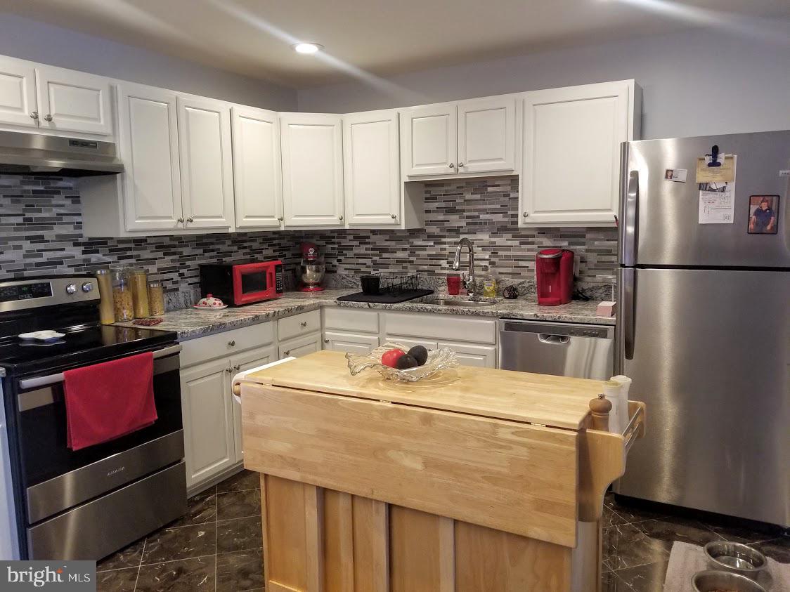 DALE CITY - Residential