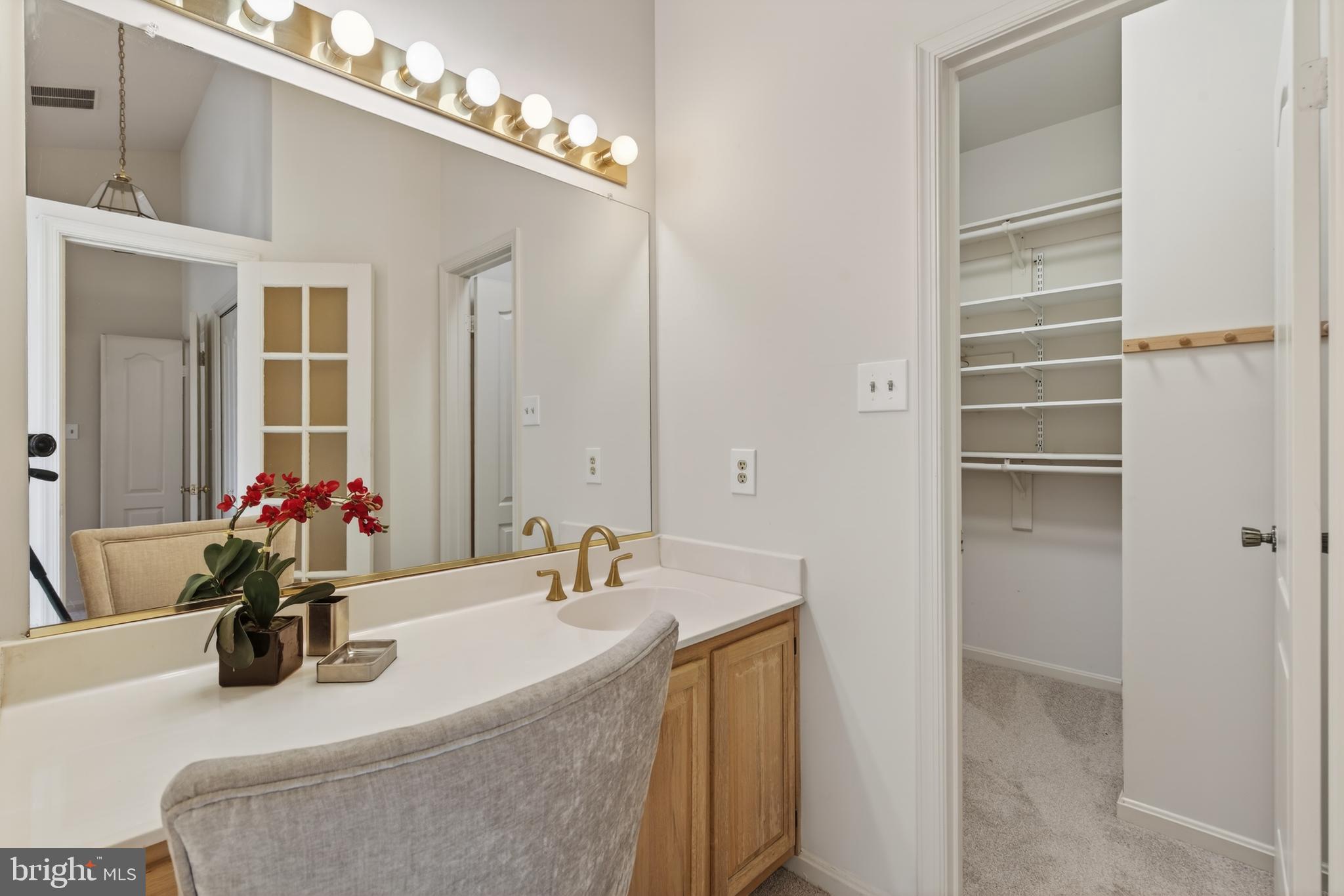 WOODSIDE PARK - Residential