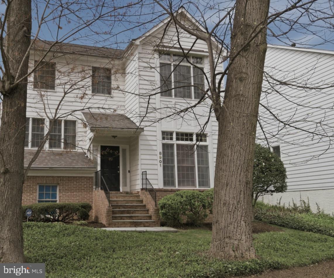 WOODSIDE PARK - Residential