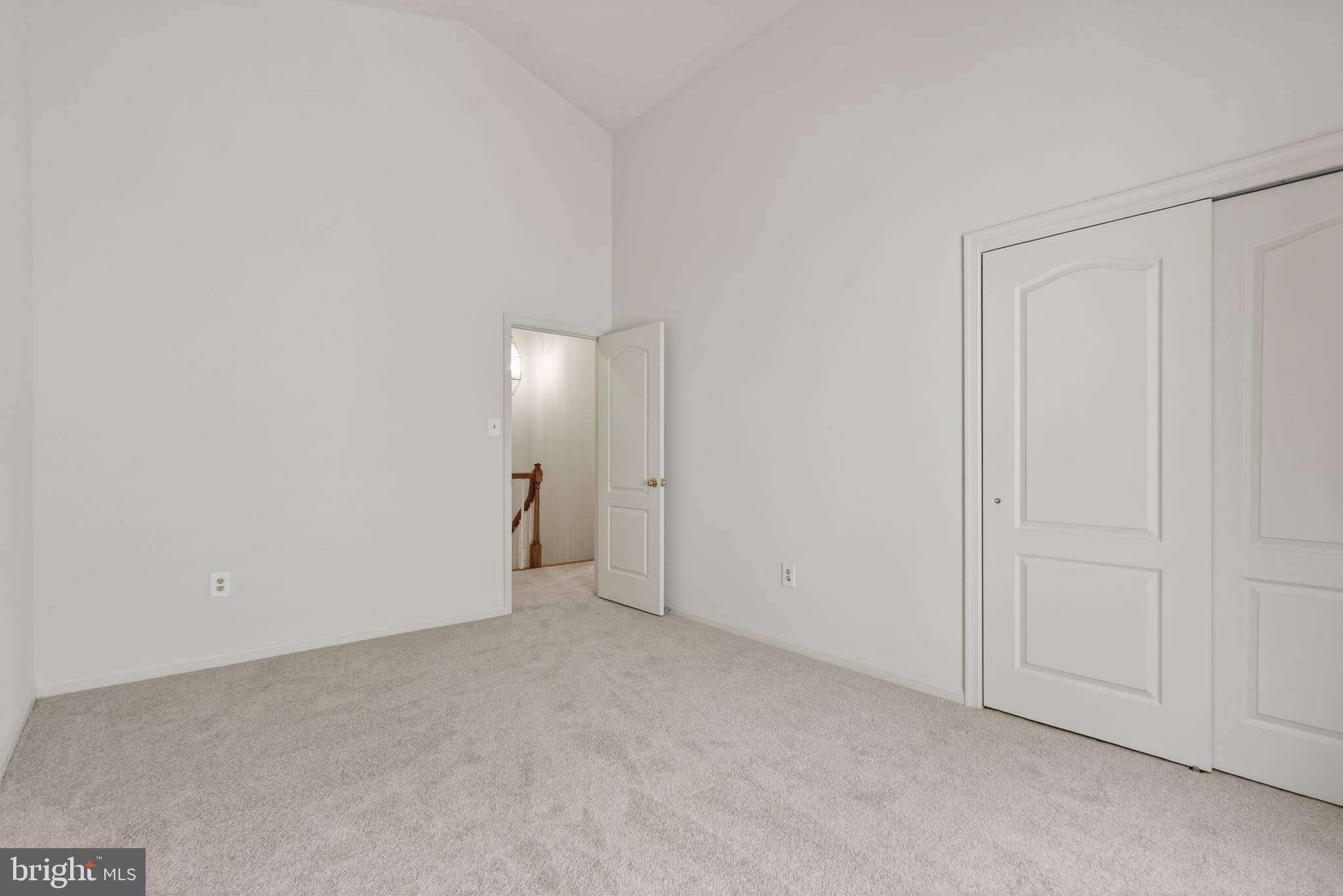 WOODSIDE PARK - Residential