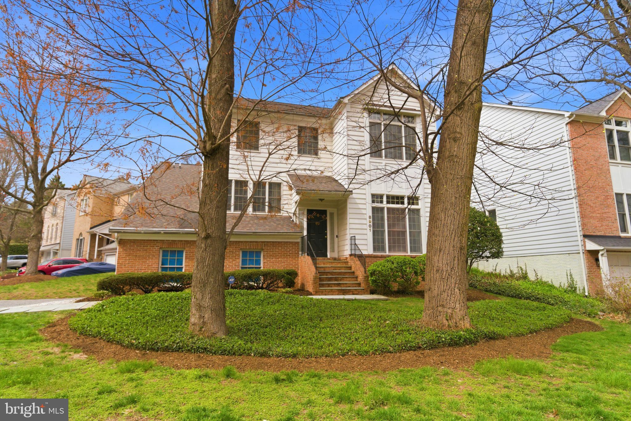 WOODSIDE PARK - Residential