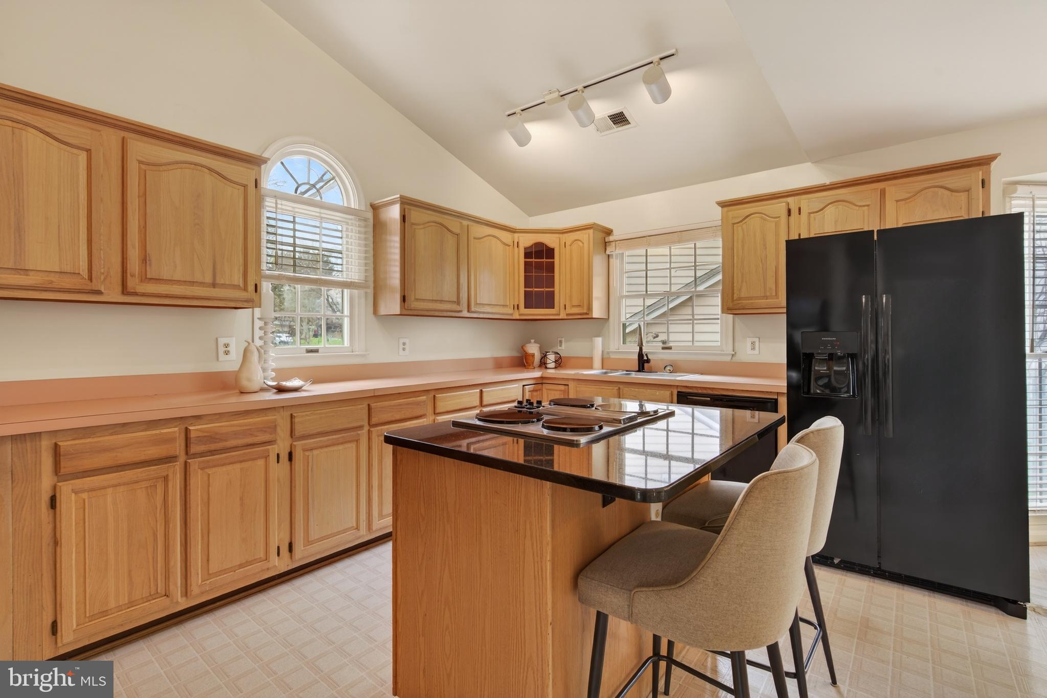 WOODSIDE PARK - Residential