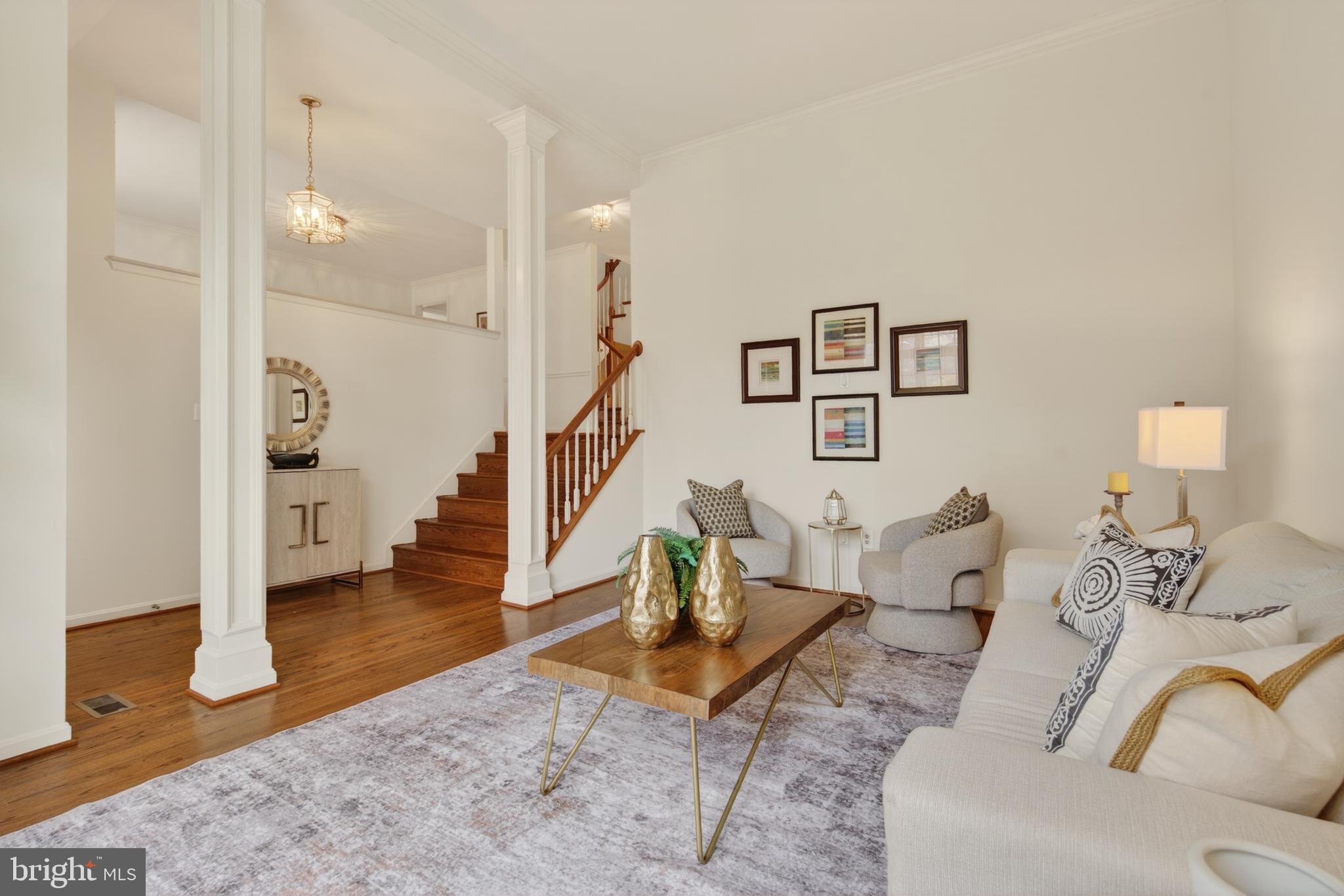 WOODSIDE PARK - Residential