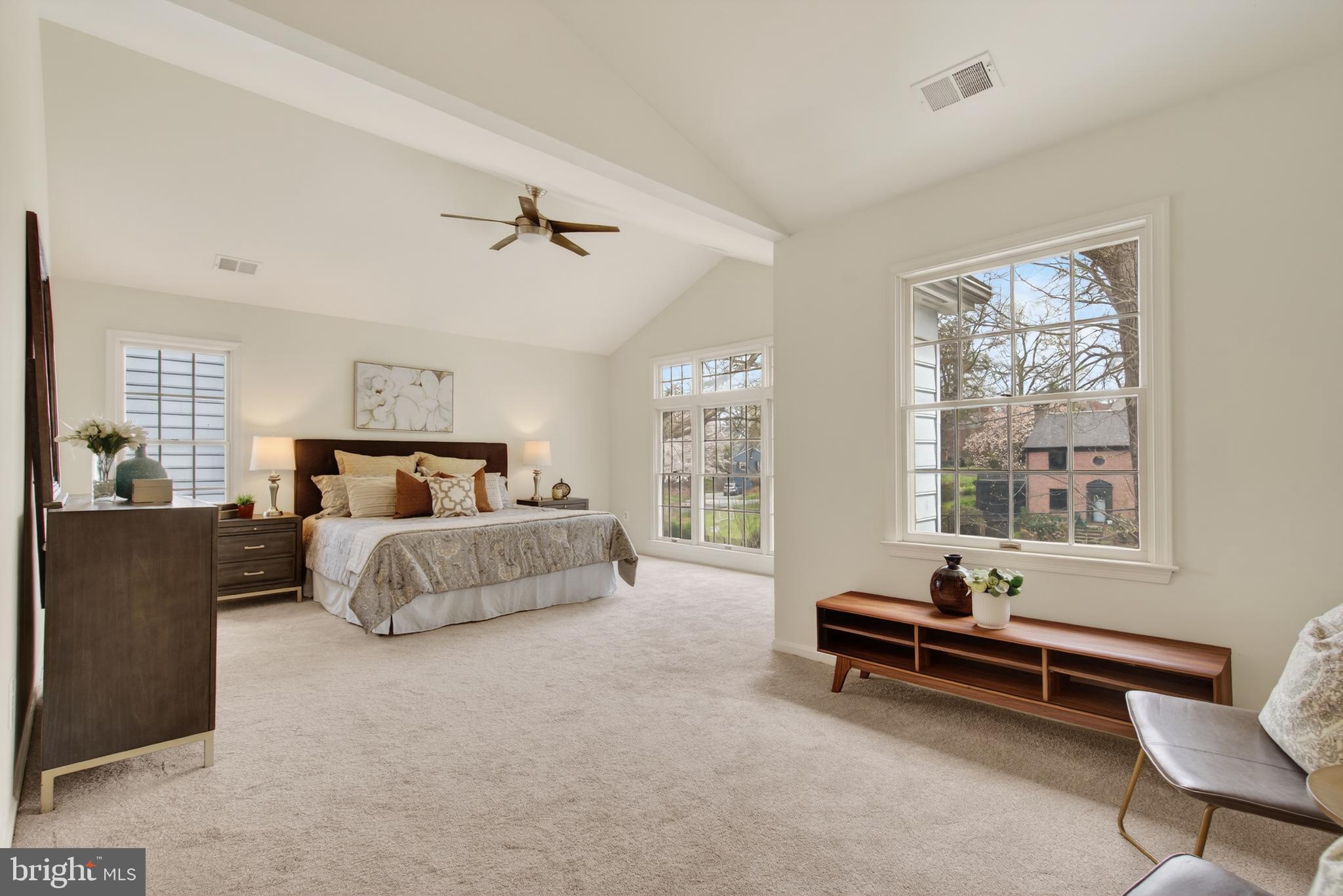 WOODSIDE PARK - Residential