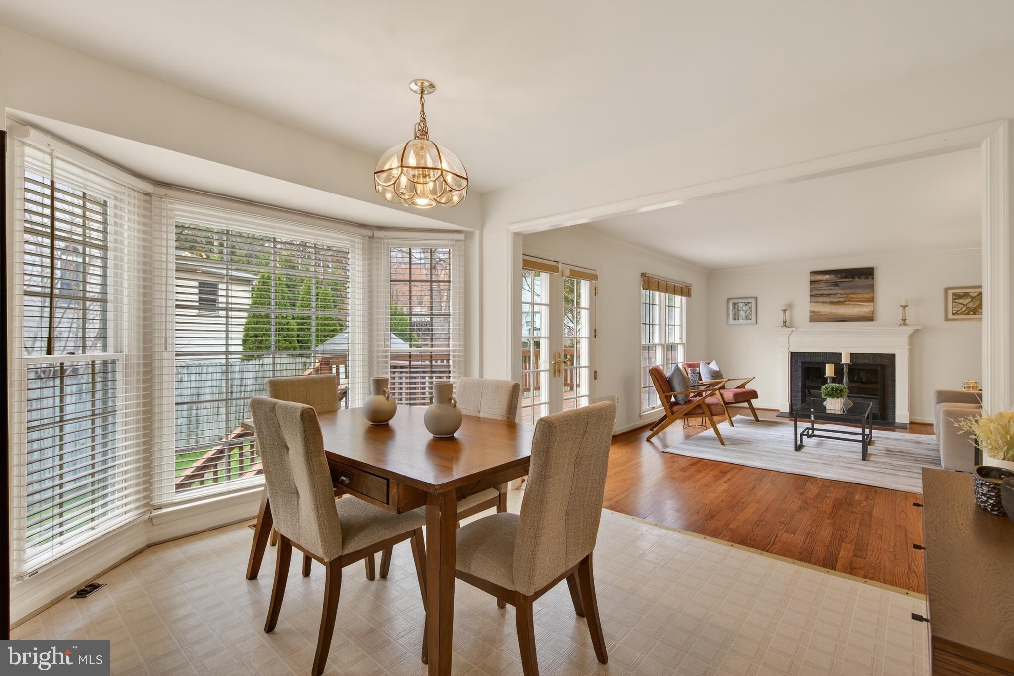 WOODSIDE PARK - Residential