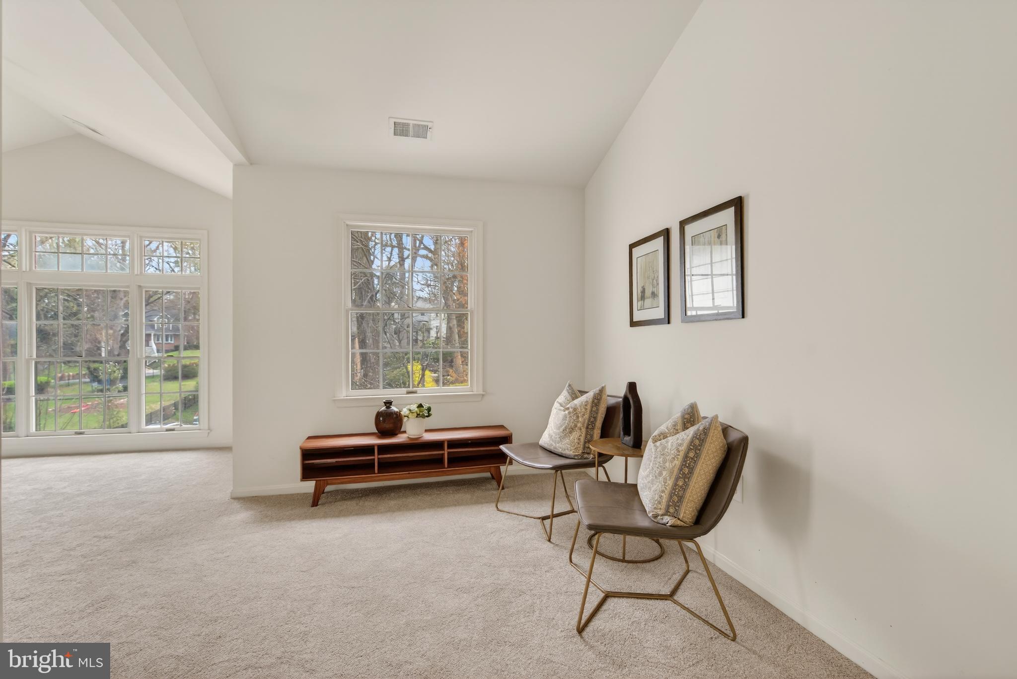 WOODSIDE PARK - Residential