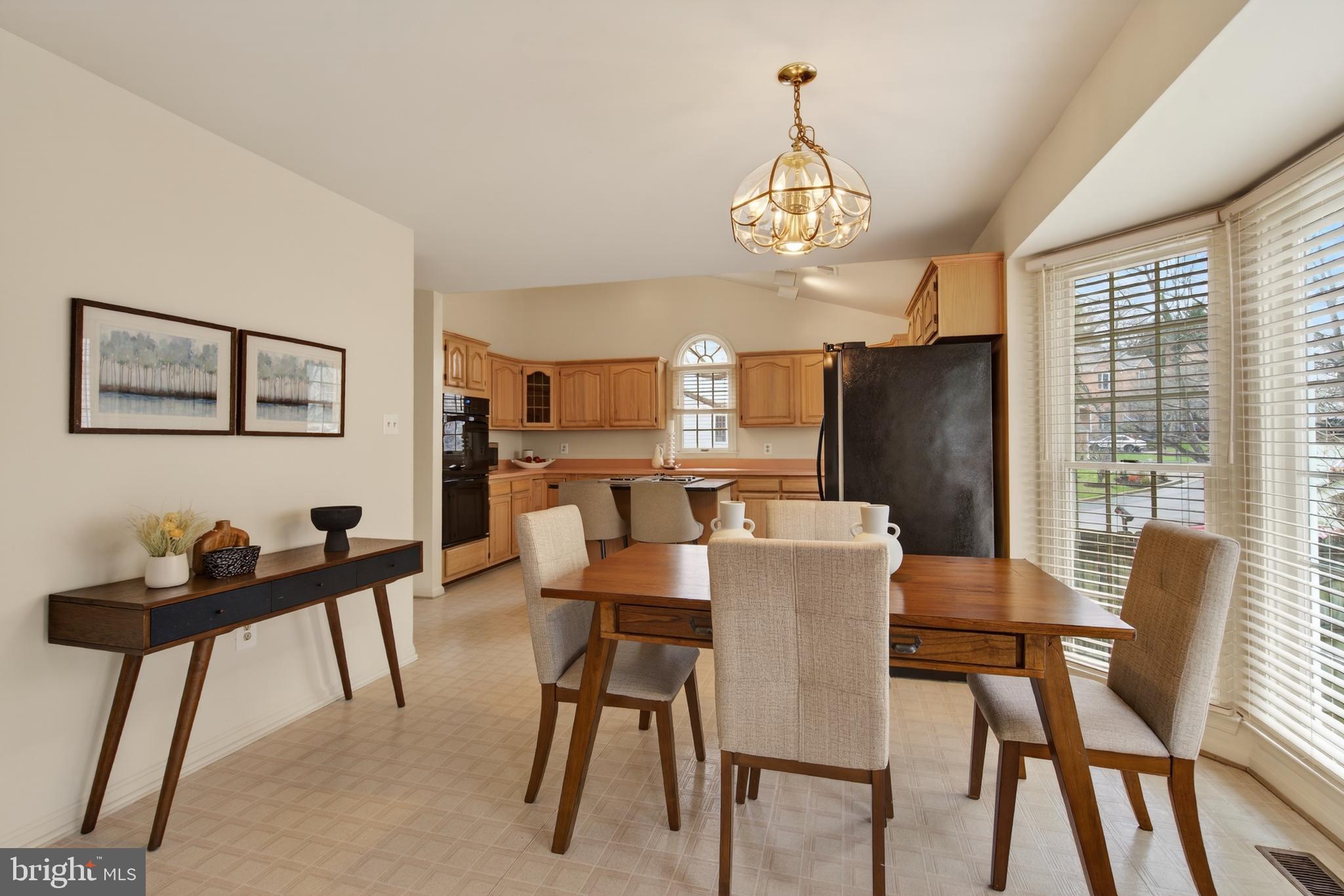 WOODSIDE PARK - Residential