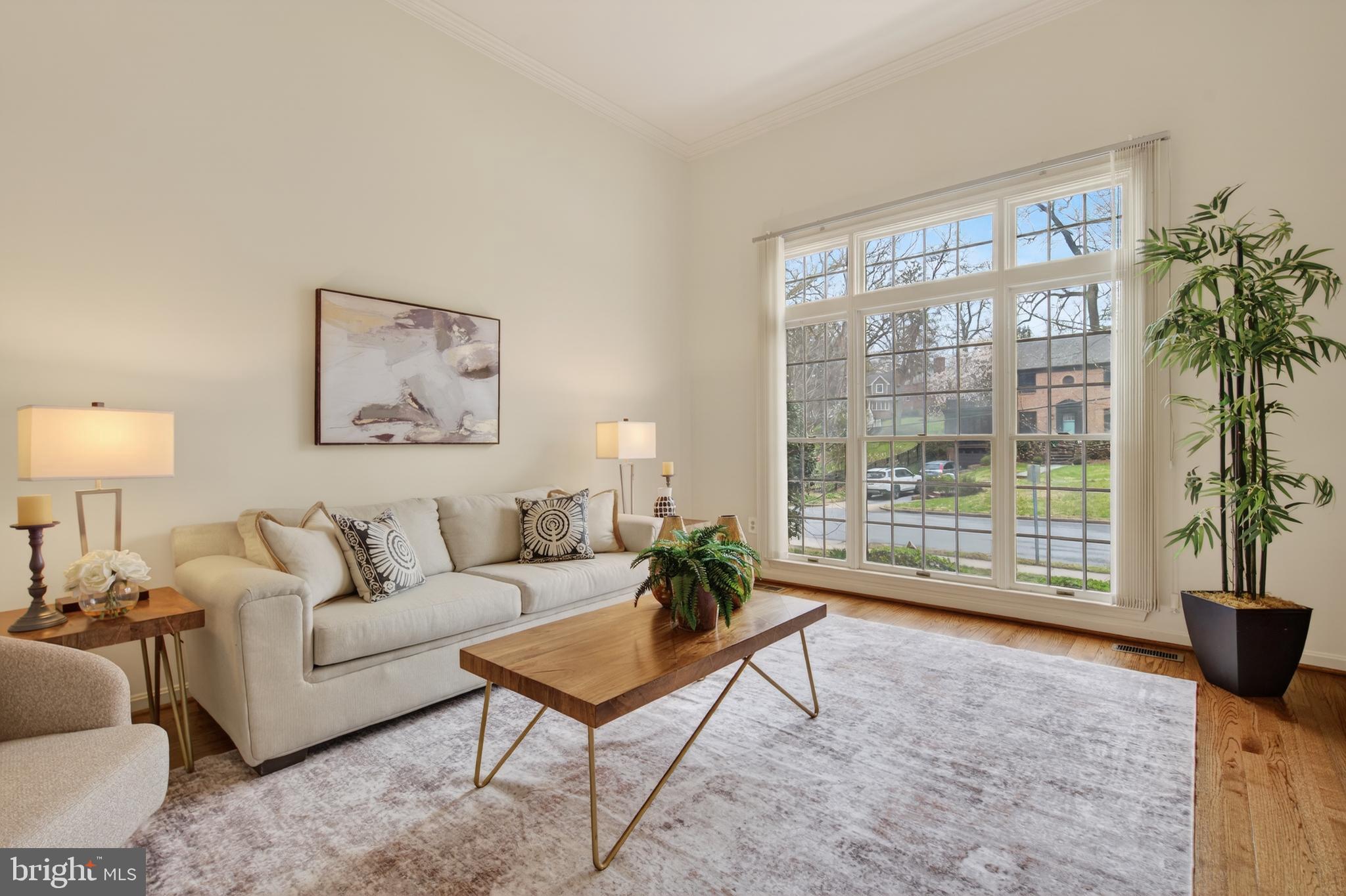 WOODSIDE PARK - Residential