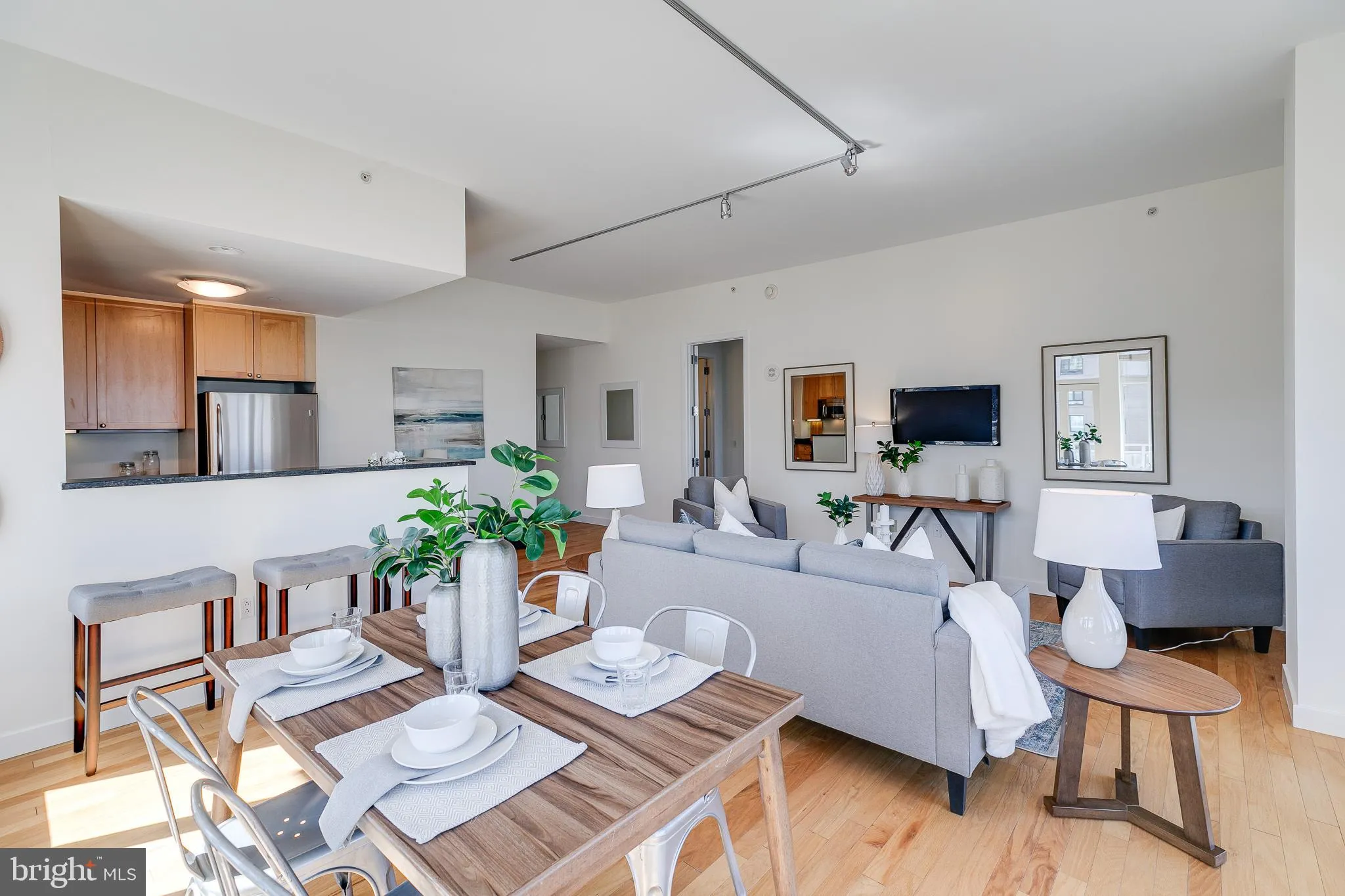 Philadelphia, Pennsylvania 19130, United States, 2 Bedrooms Bedrooms, ,2 BathroomsBathrooms,Residential,Coming Soon,227931