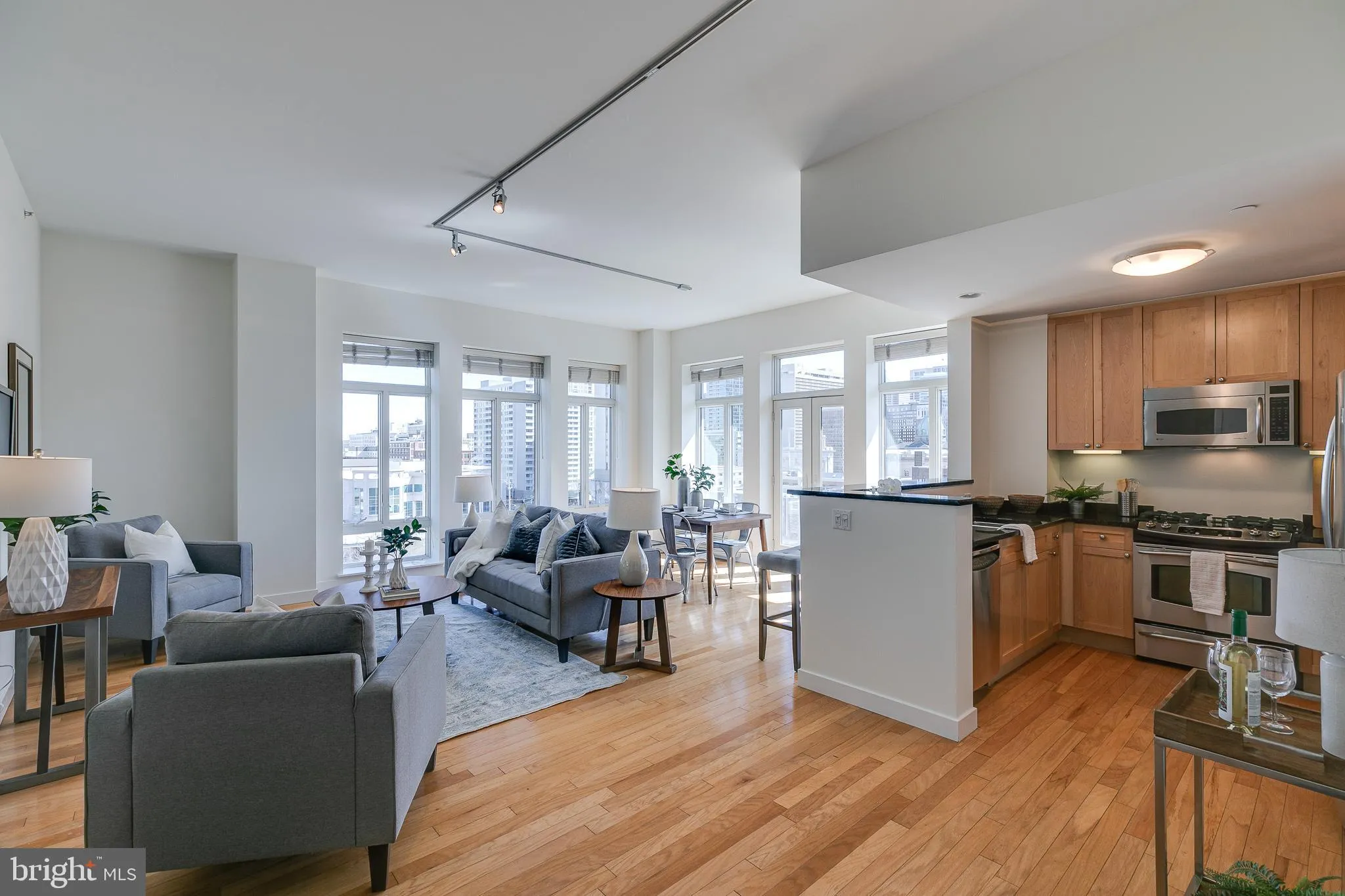 Philadelphia, Pennsylvania 19130, United States, 2 Bedrooms Bedrooms, ,2 BathroomsBathrooms,Residential,Coming Soon,227931