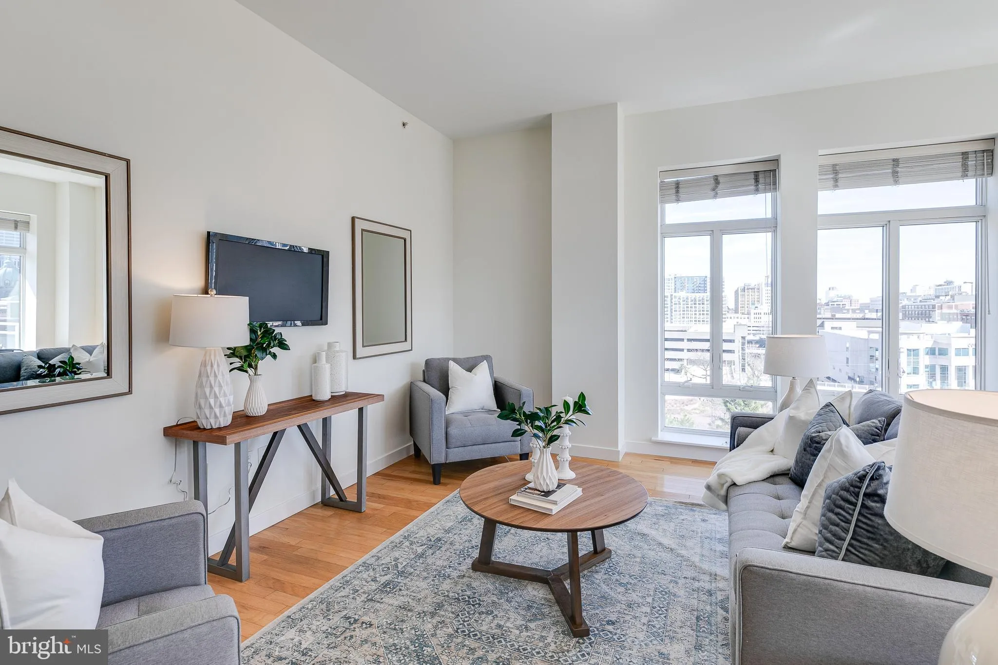 Philadelphia, Pennsylvania 19130, United States, 2 Bedrooms Bedrooms, ,2 BathroomsBathrooms,Residential,Coming Soon,227931