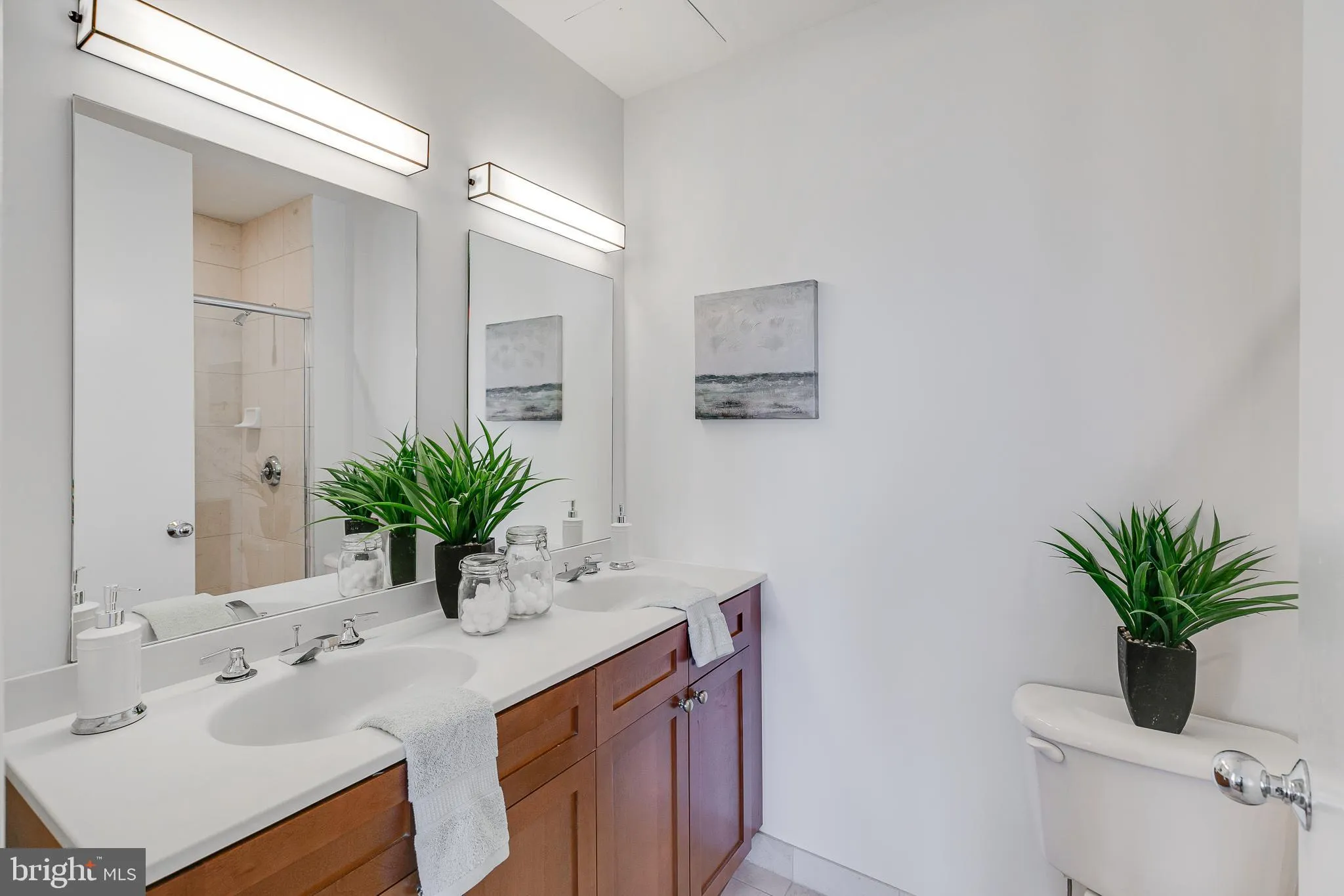 Philadelphia, Pennsylvania 19130, United States, 2 Bedrooms Bedrooms, ,2 BathroomsBathrooms,Residential,Coming Soon,227931