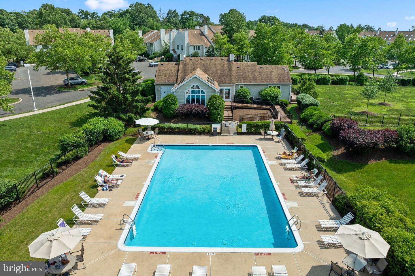 MONTGOMERY PLACE - Residential