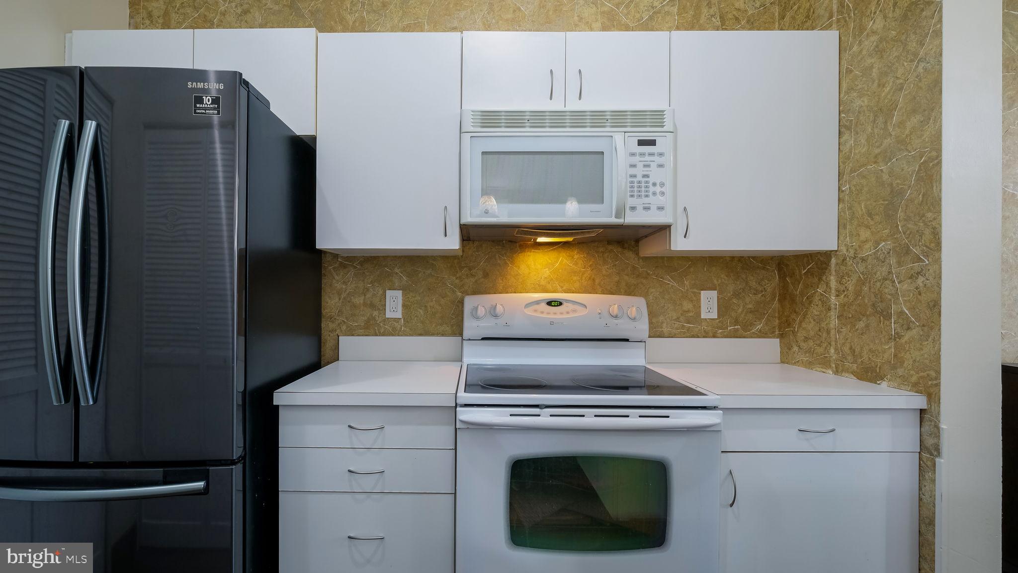 MONTGOMERY PLACE - Residential