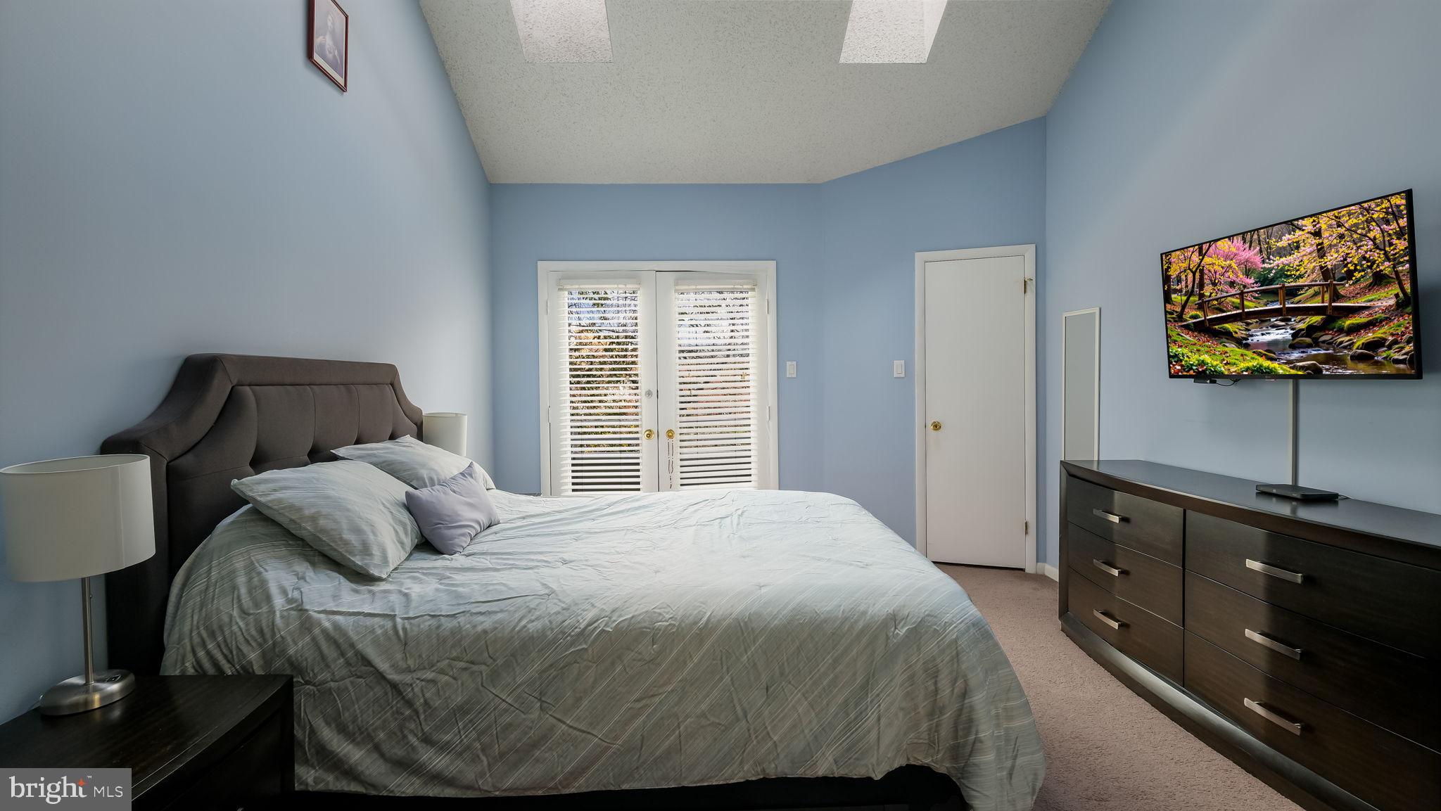 MONTGOMERY PLACE - Residential