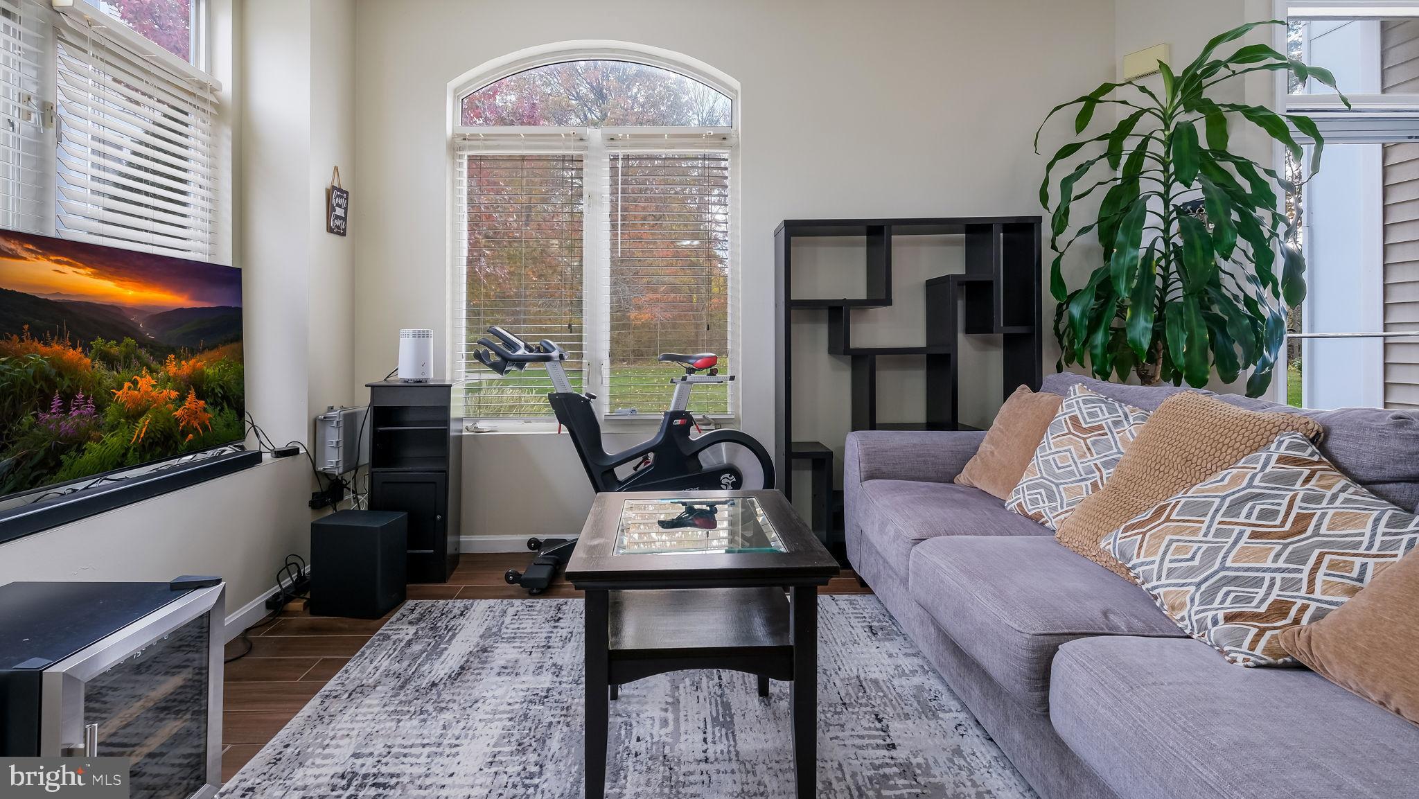 MONTGOMERY PLACE - Residential