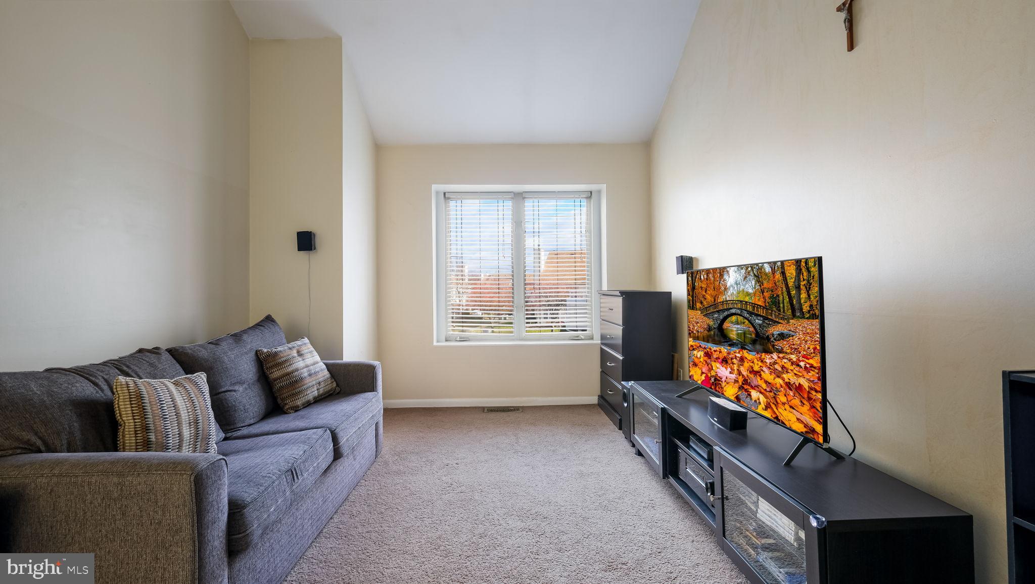 MONTGOMERY PLACE - Residential