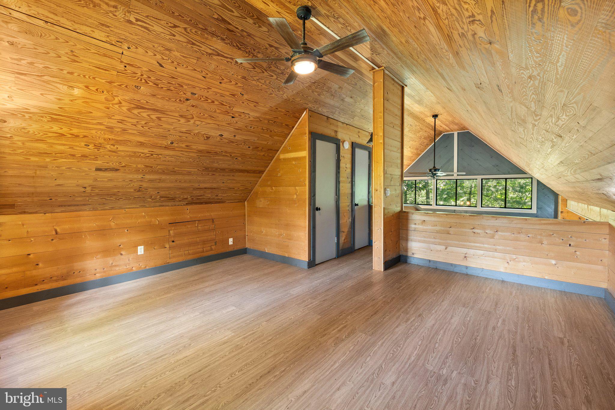 GLENWOOD FOREST - Residential