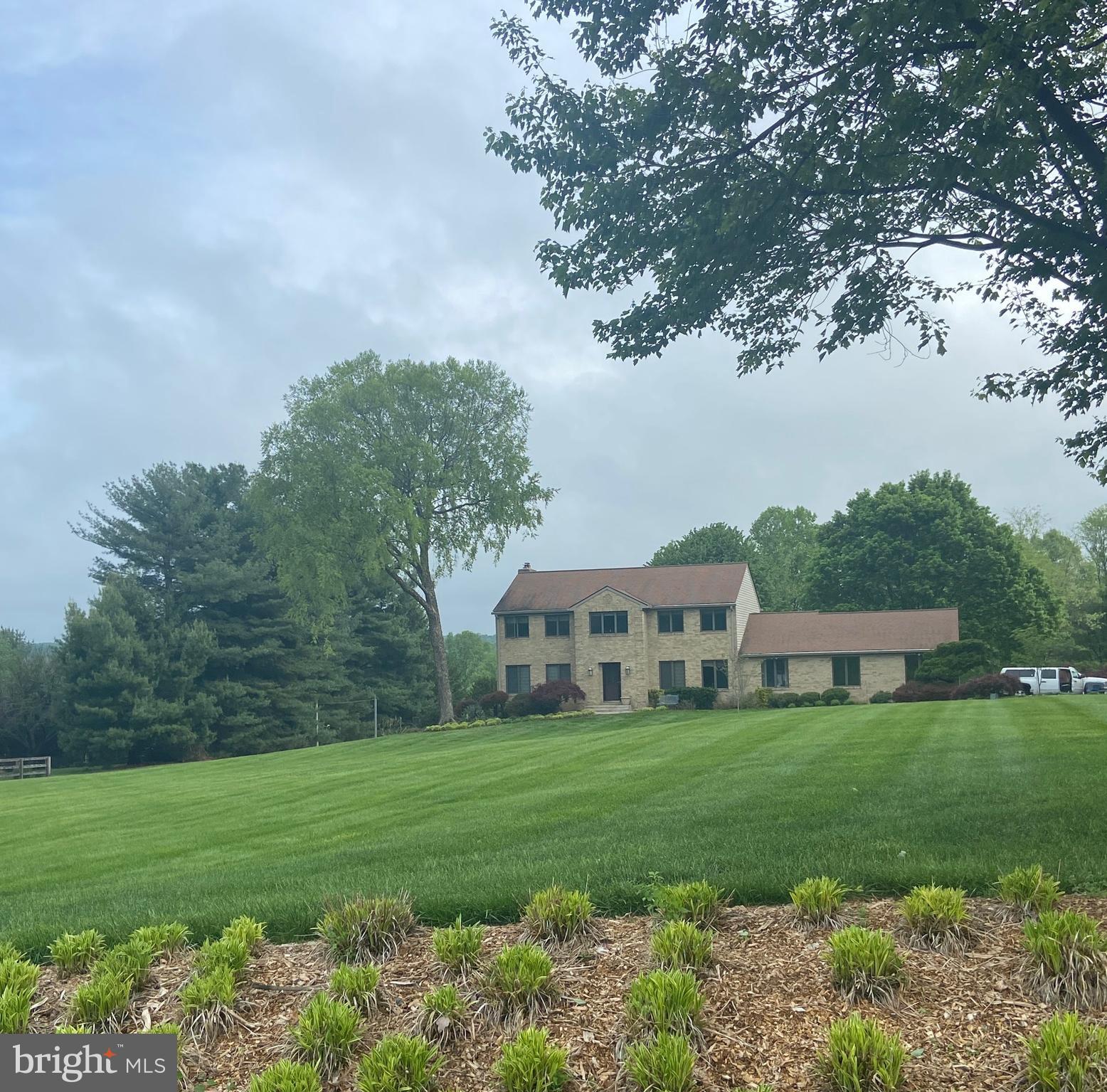 BANNER COUNTRY - Residential