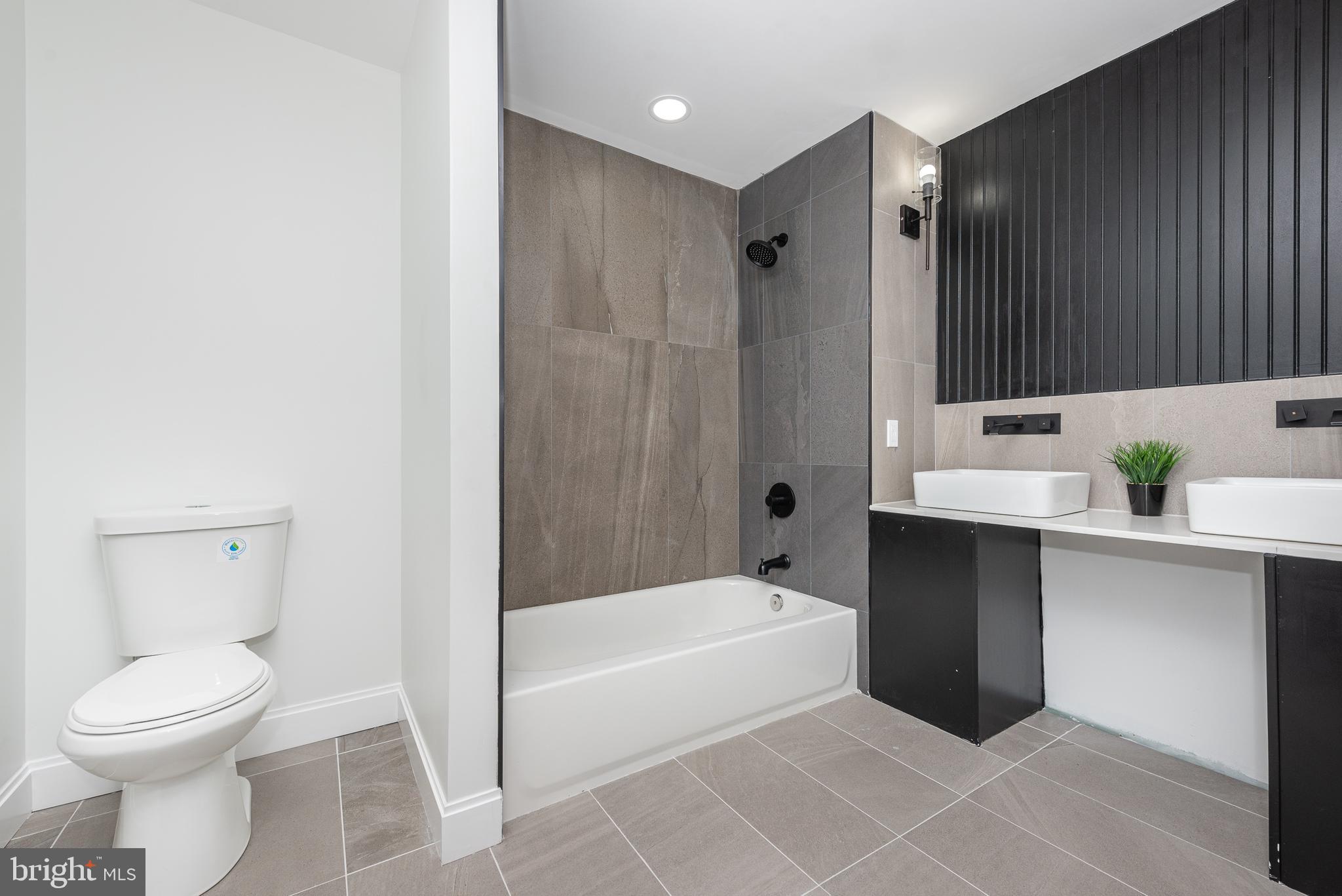 FRANKLIN SQUARE HISTORIC DISTRICT - Residential