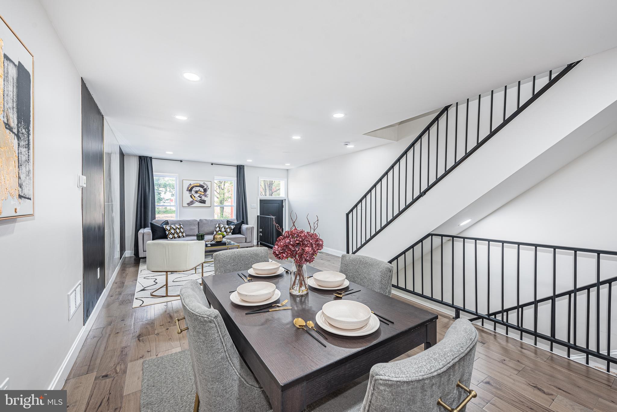 FRANKLIN SQUARE HISTORIC DISTRICT - Residential