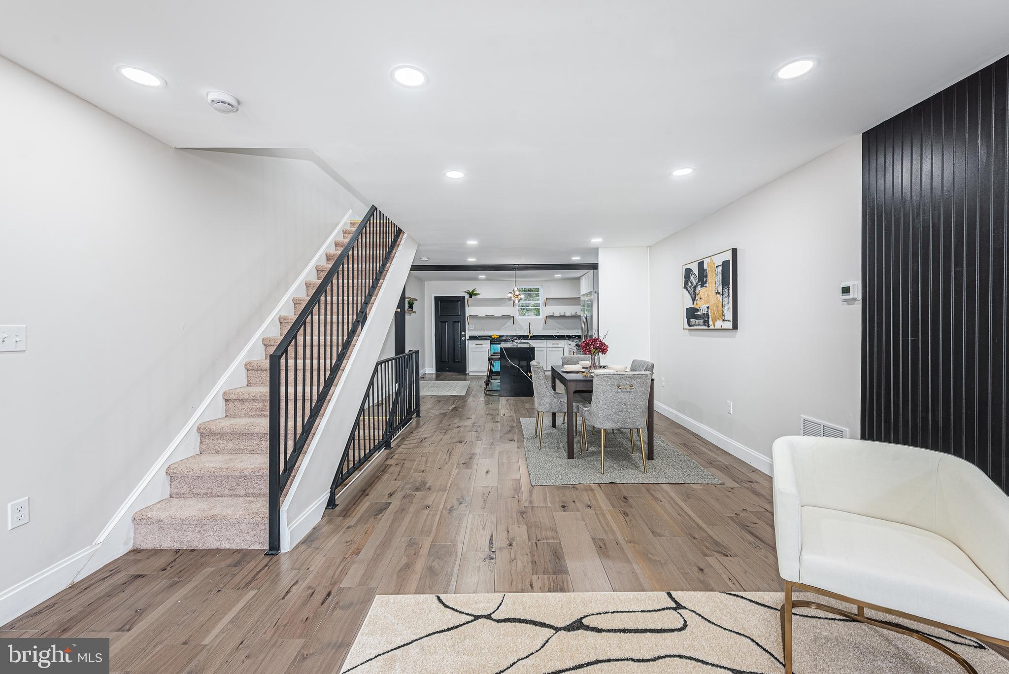 FRANKLIN SQUARE HISTORIC DISTRICT - Residential