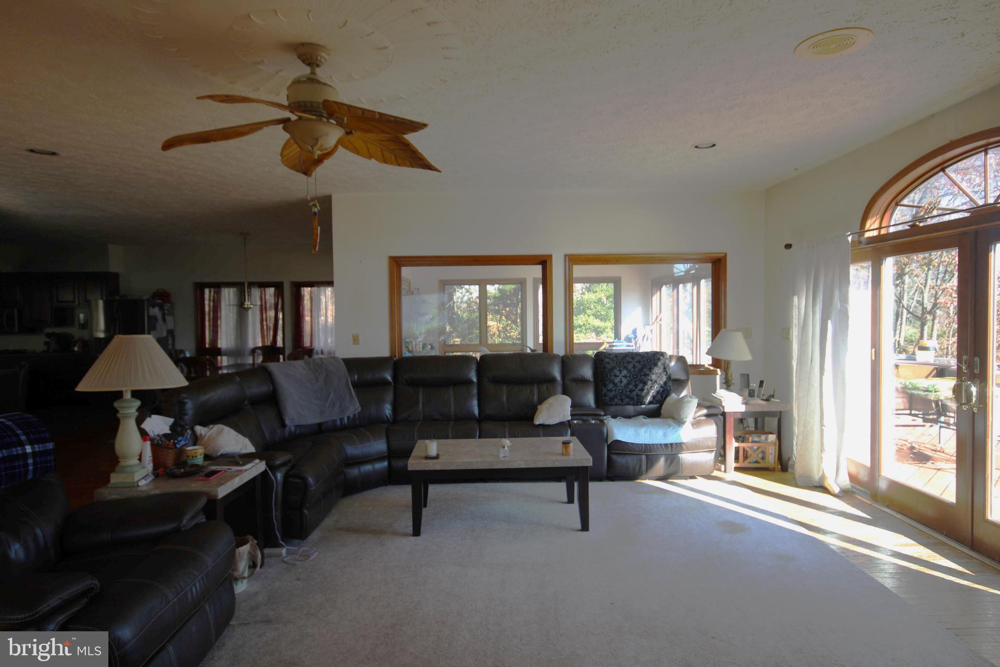 REGULARS - Residential