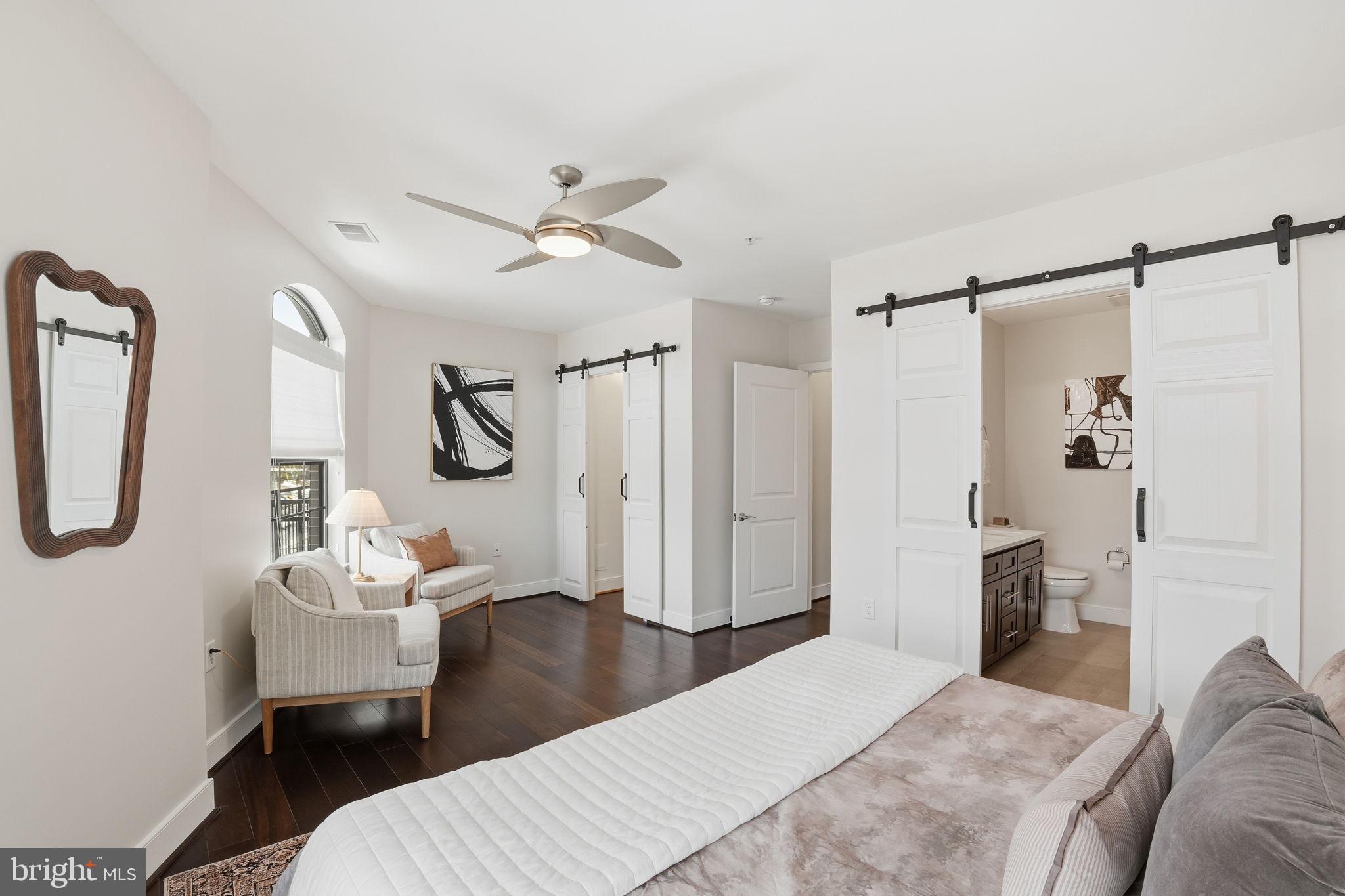 LYON VILLAGE - Residential