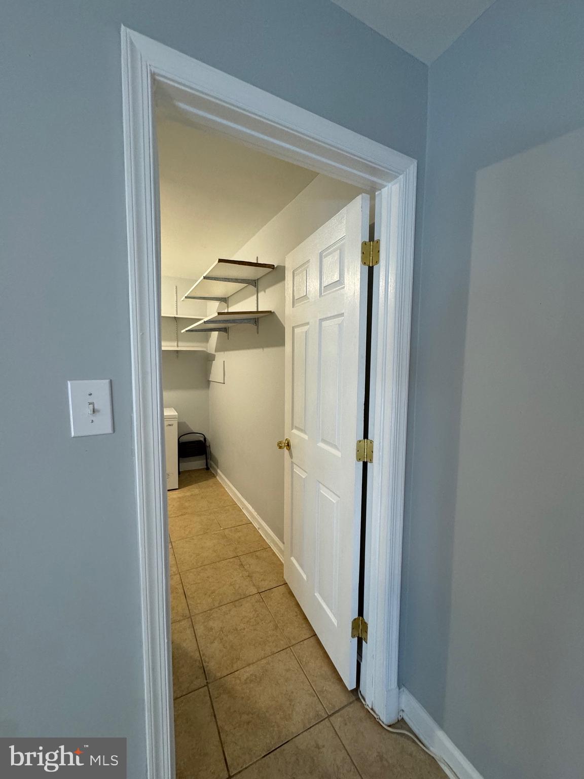 KINGSTOWNE - Residential Lease