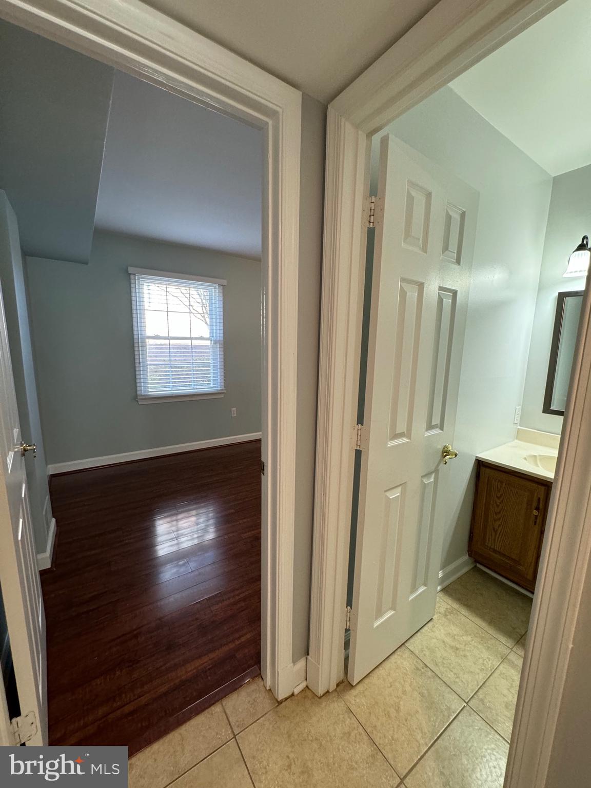 KINGSTOWNE - Residential Lease