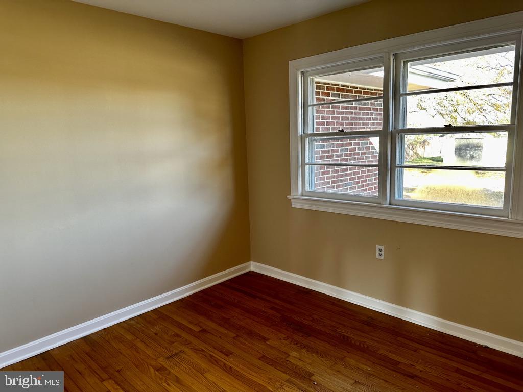 CURTIS ESTATES - Residential Lease