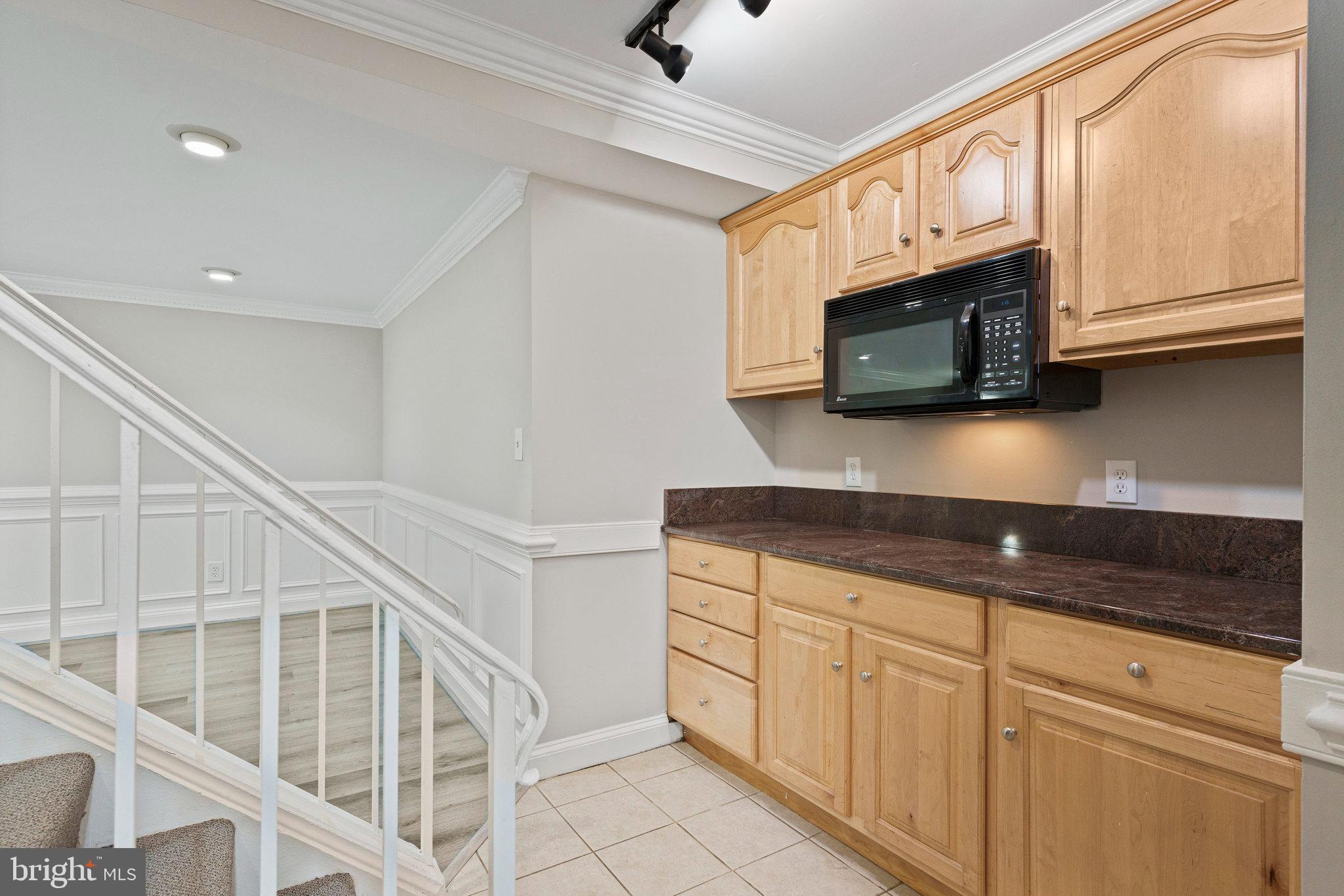 HUNTINGTON AT MT VERNON - Residential Lease