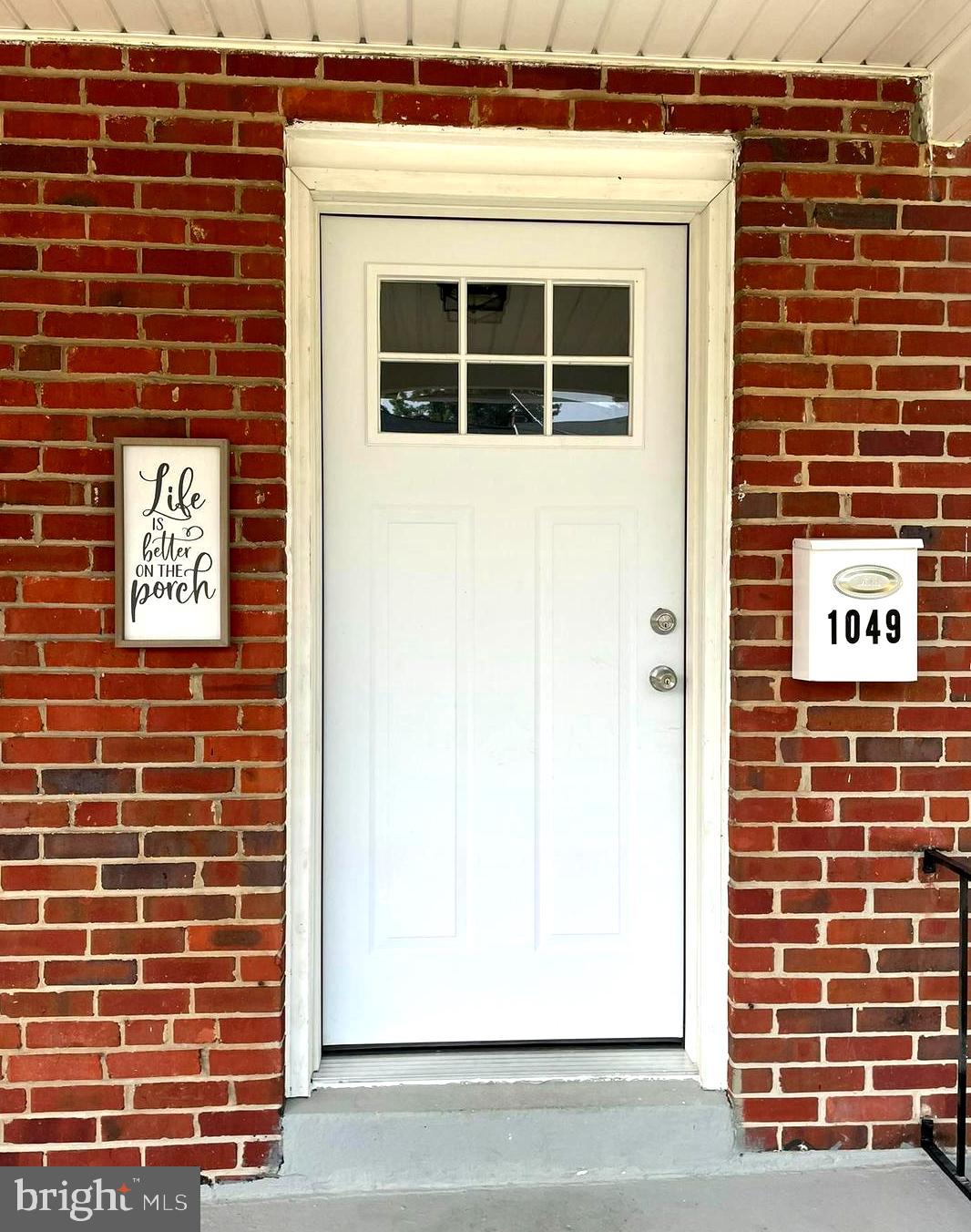 CHINQUAPIN PARK - Residential