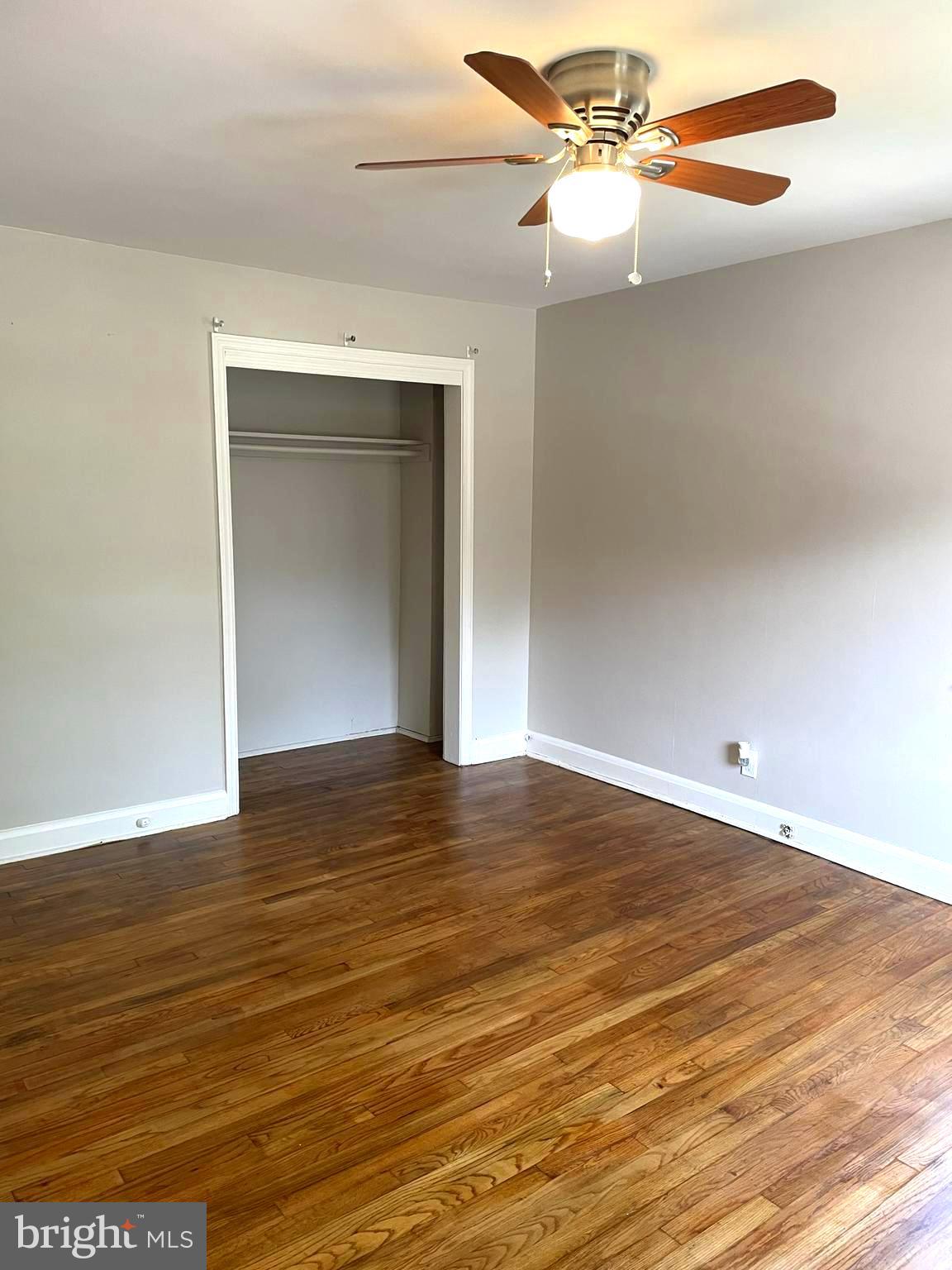 CHINQUAPIN PARK - Residential