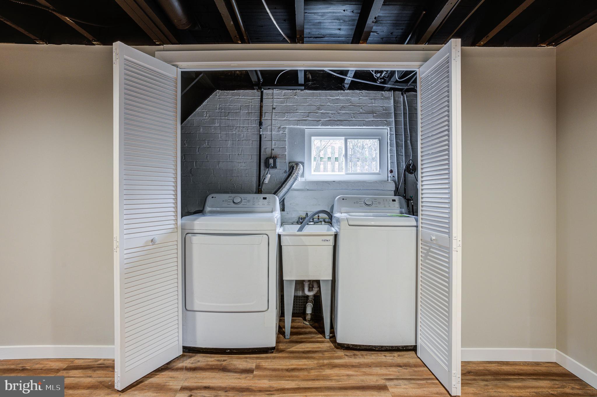 LAVENDER HILL - Residential