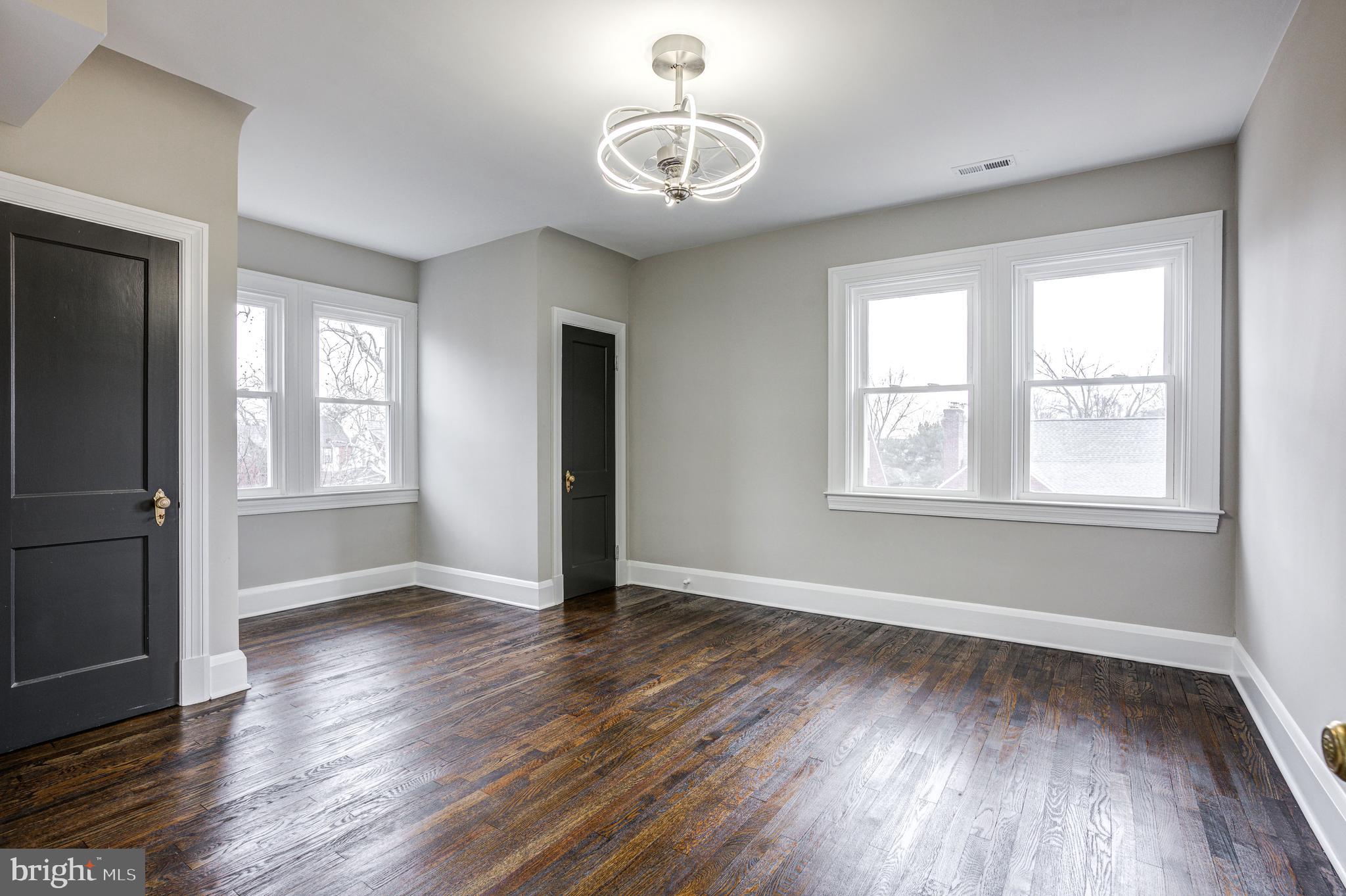 LAVENDER HILL - Residential