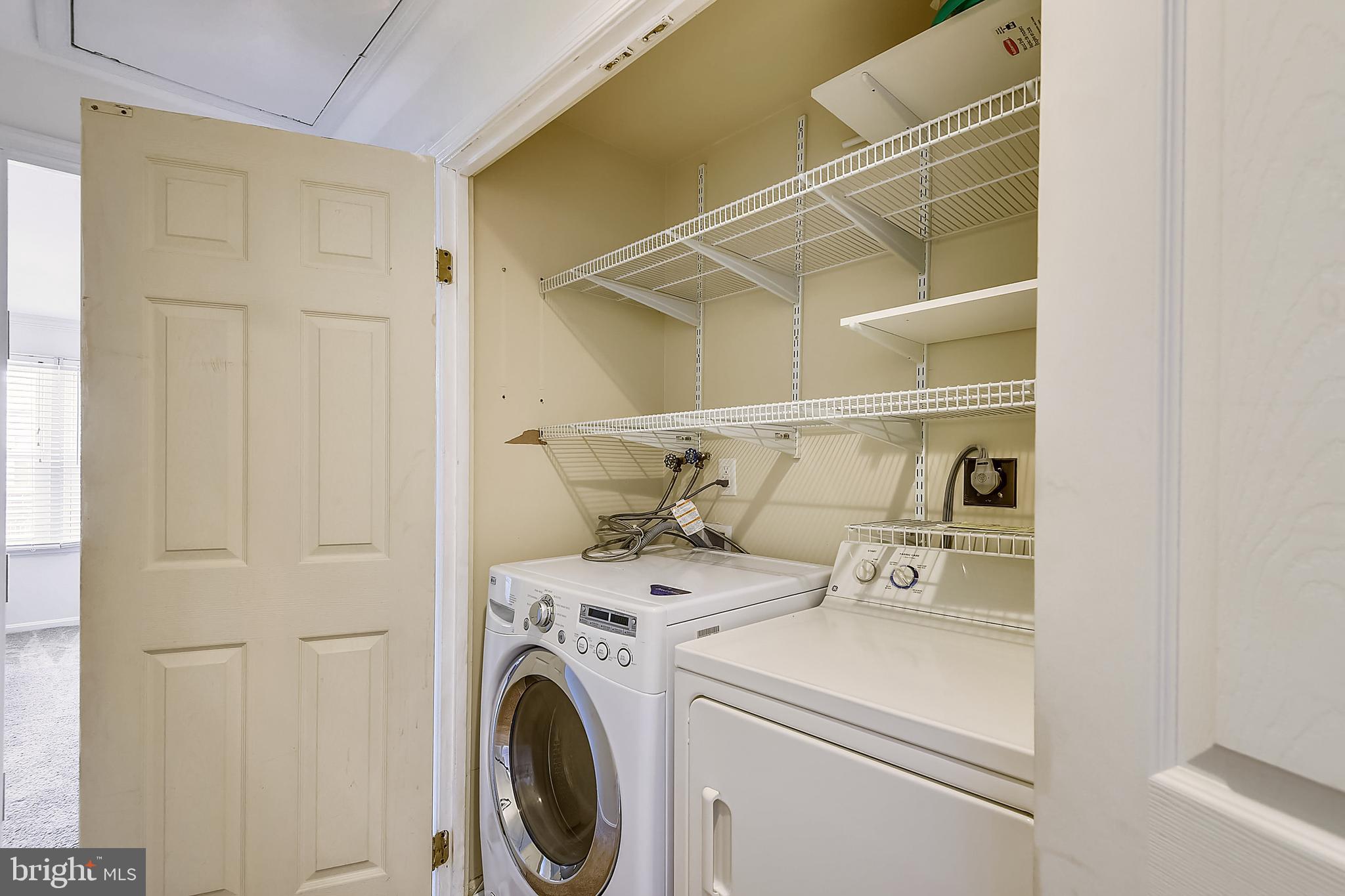 JEFFERSON GREEN - Residential