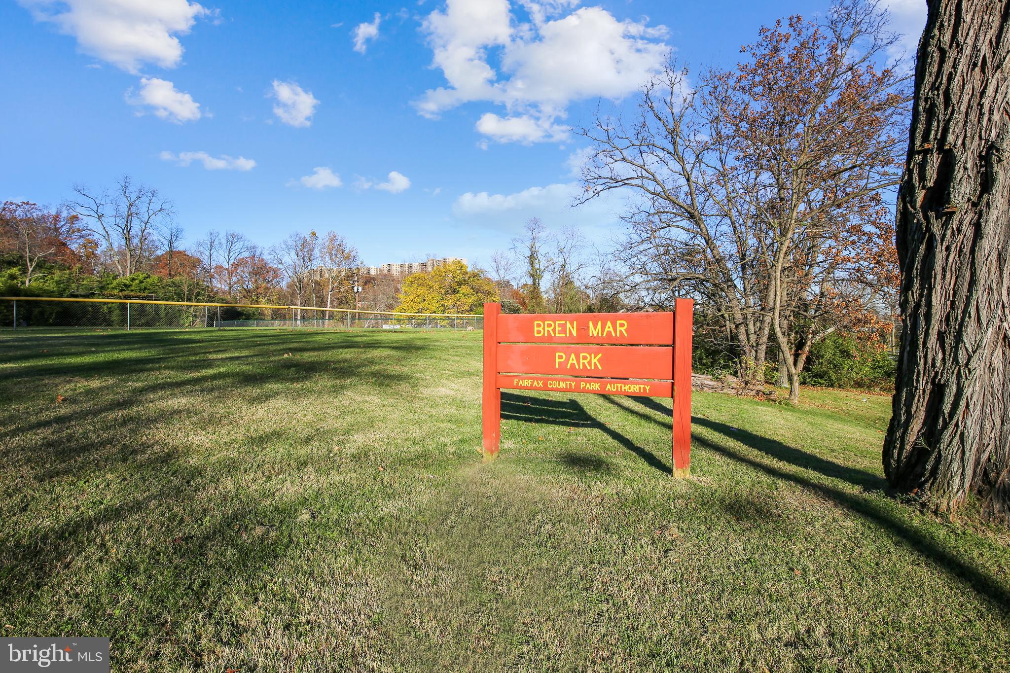 JEFFERSON GREEN - Residential