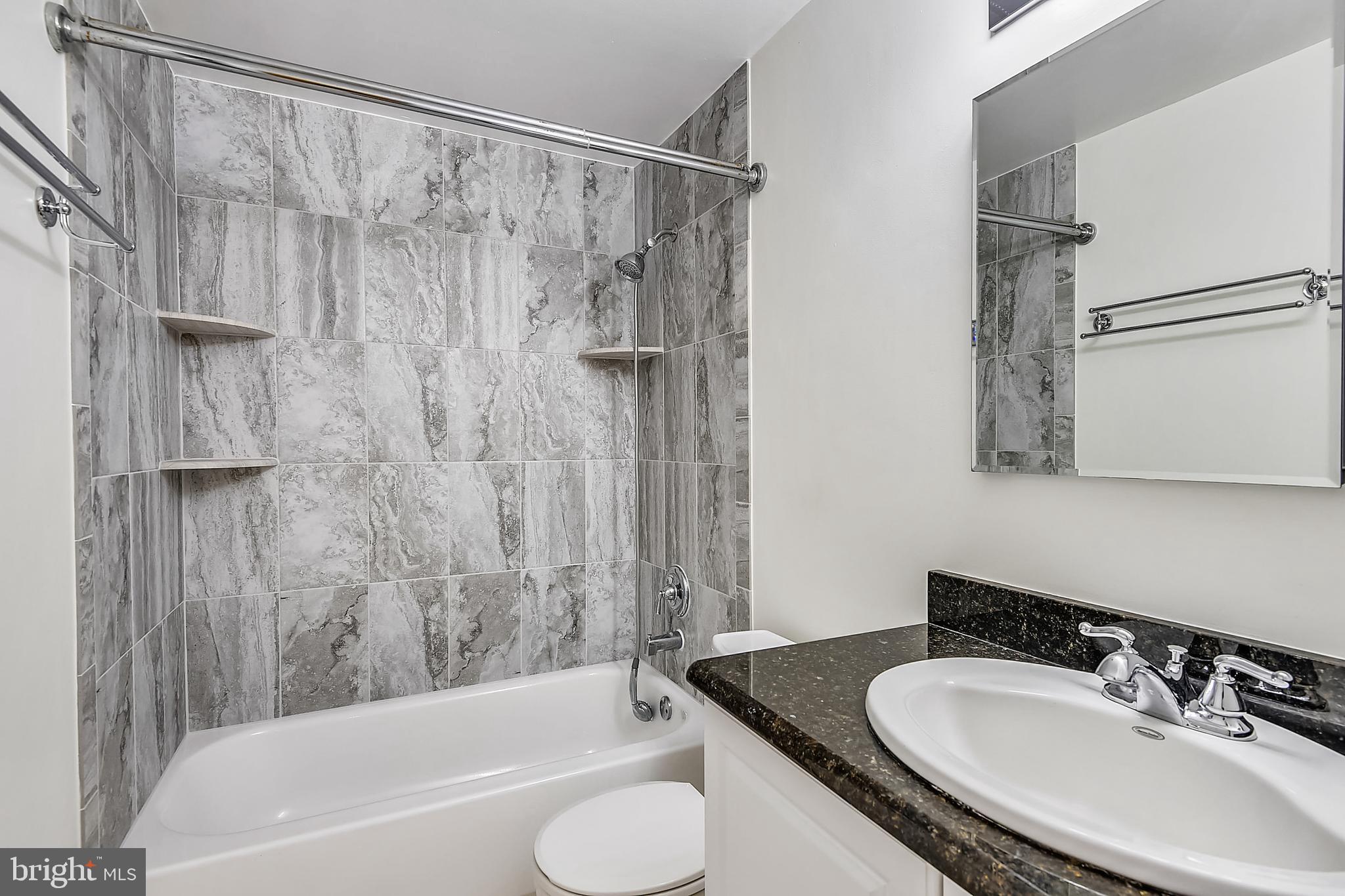 JEFFERSON GREEN - Residential