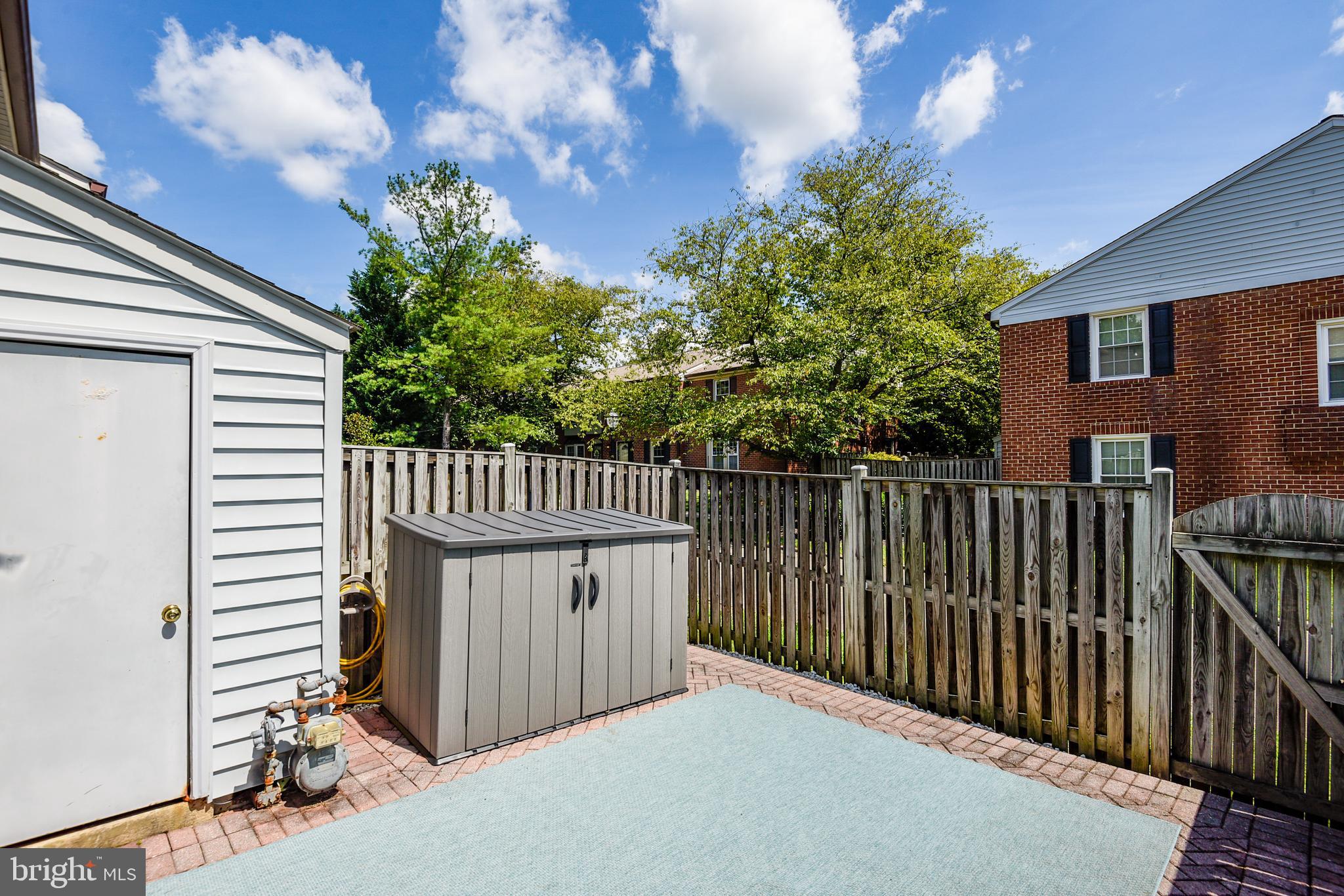 JEFFERSON GREEN - Residential