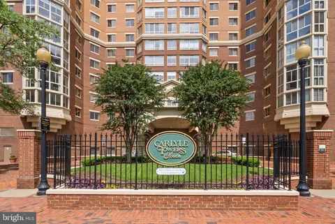 2151 Jamieson Avenue Unit 410, Alexandria, VA MLS: VAAX2045384
