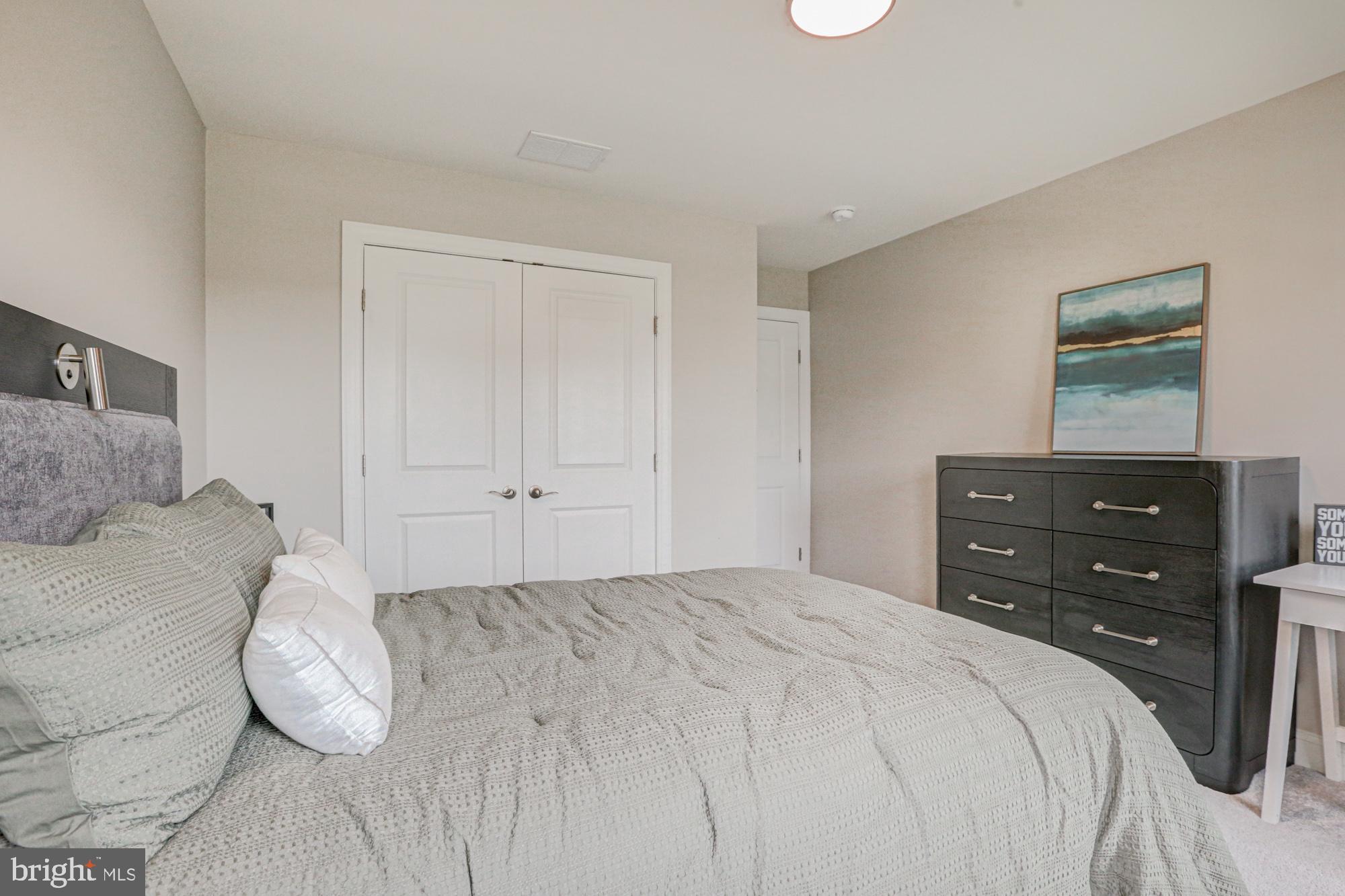 ROTHWELL ESTATES - Residential