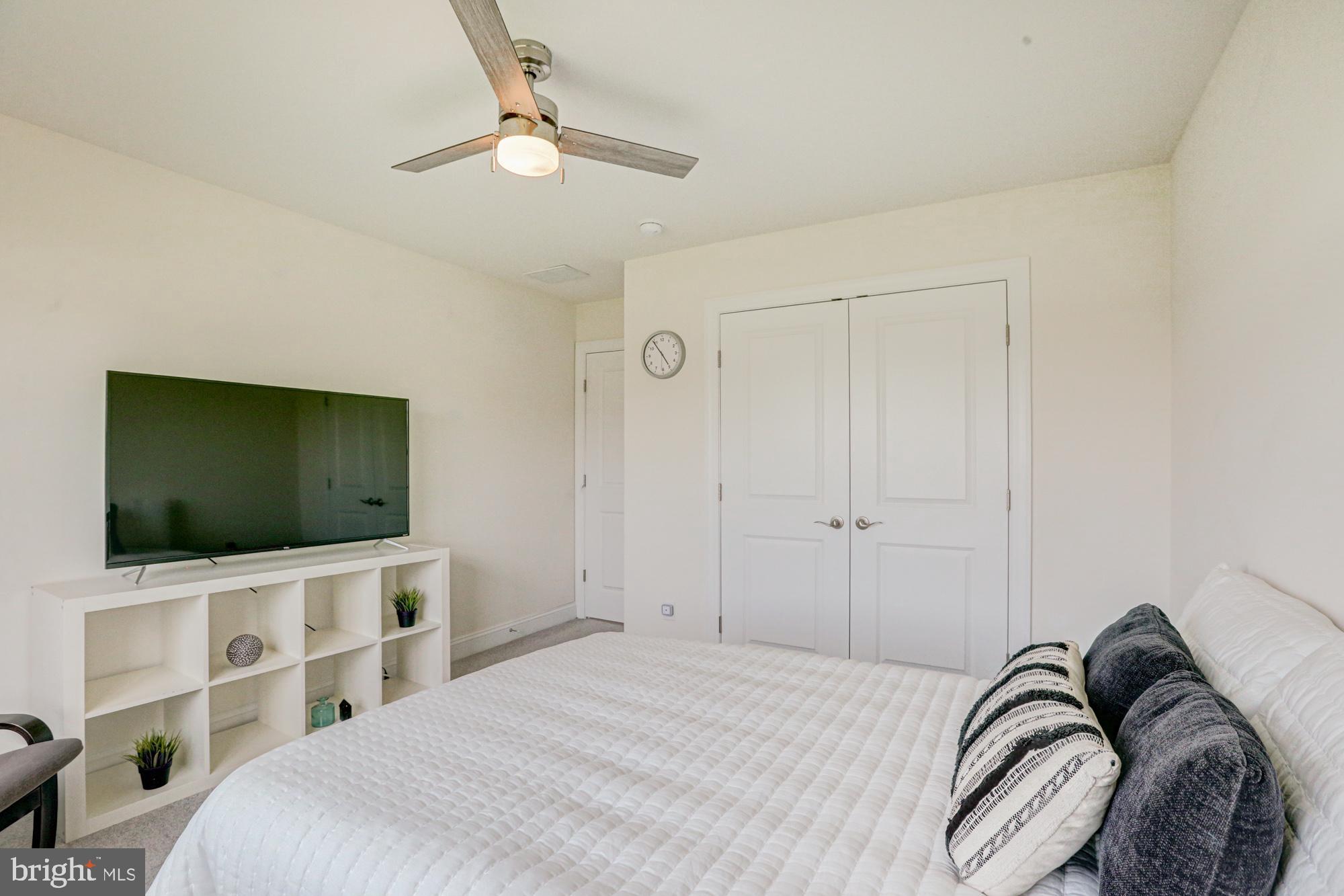 ROTHWELL ESTATES - Residential