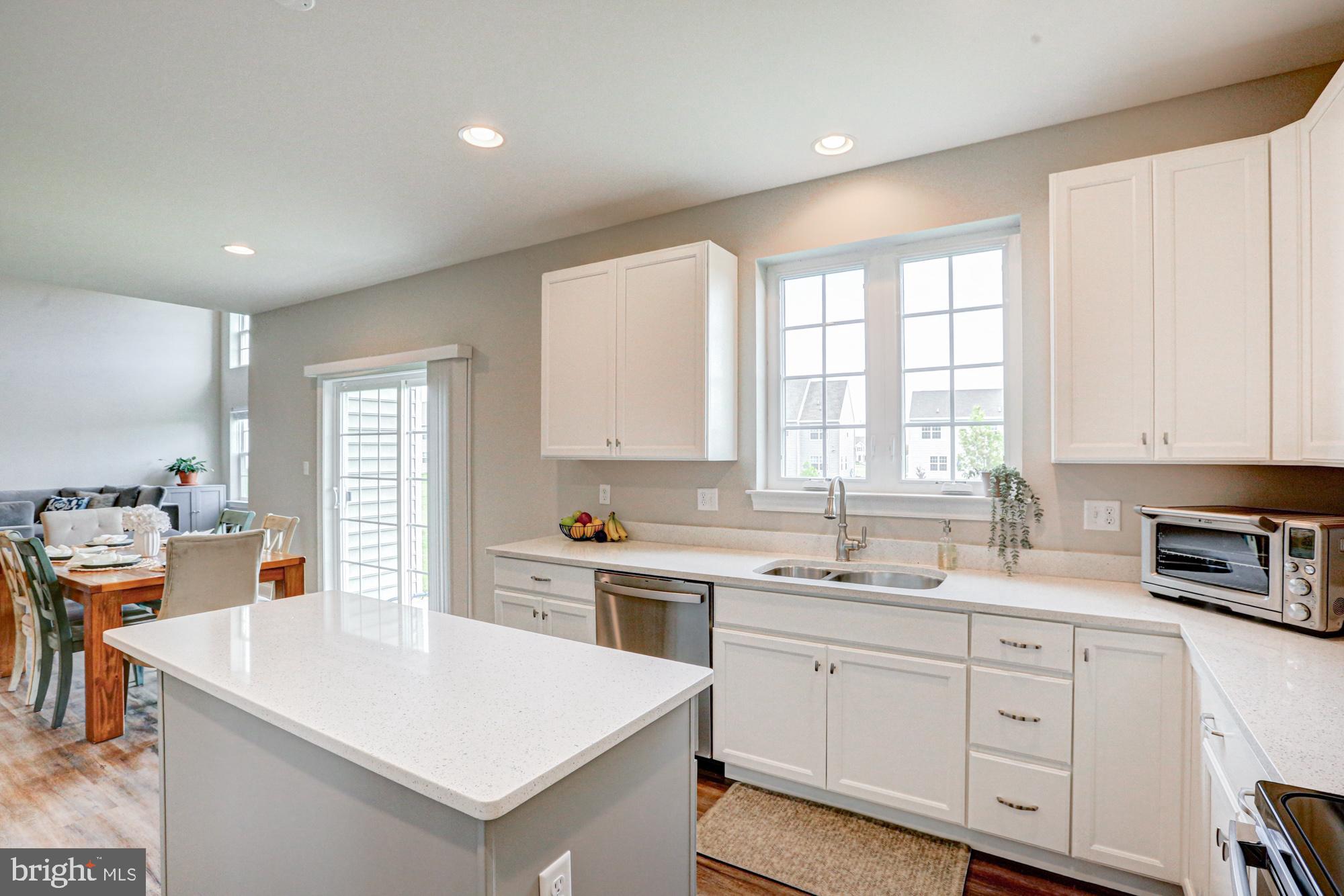 ROTHWELL ESTATES - Residential