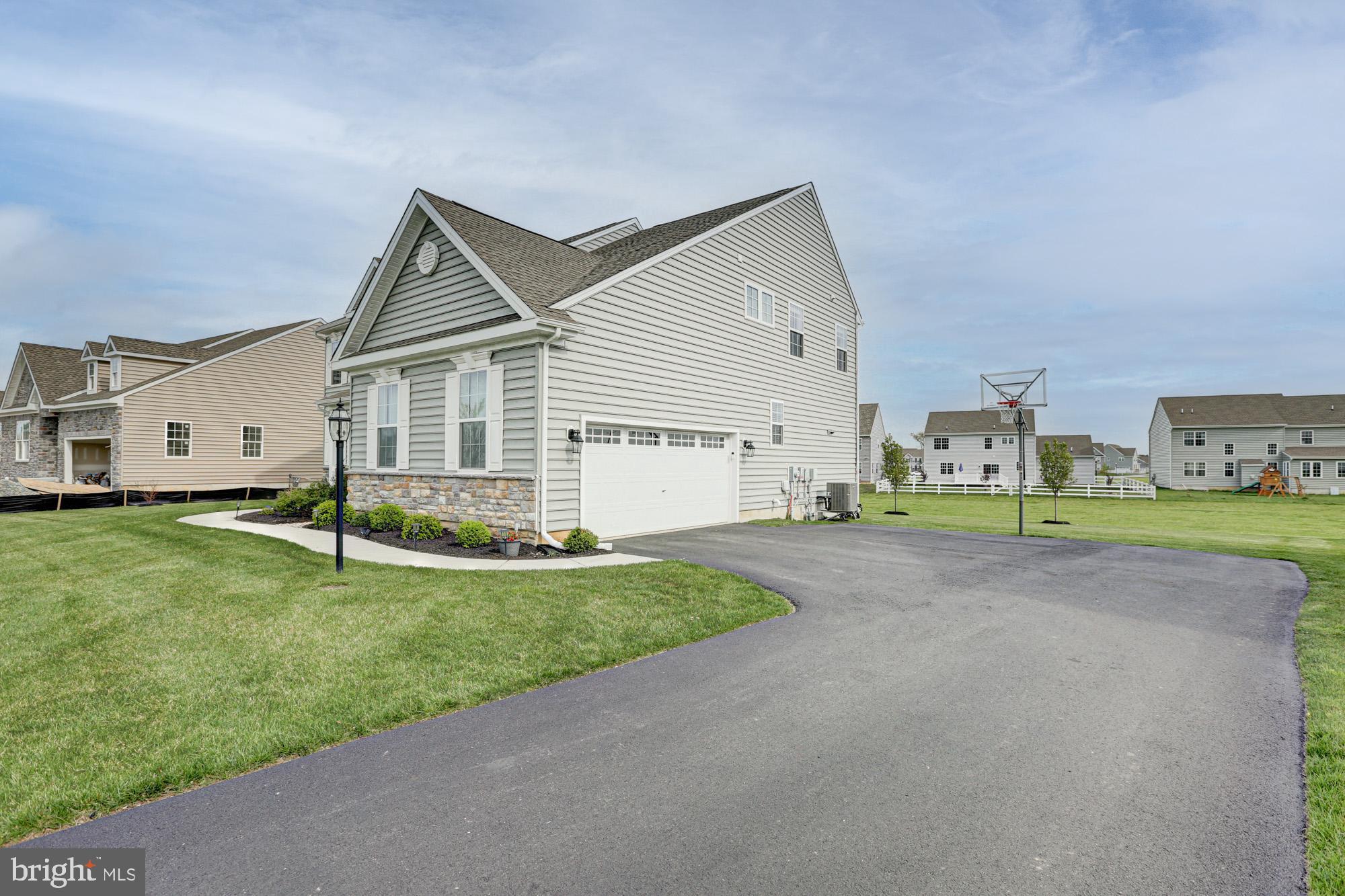 ROTHWELL ESTATES - Residential